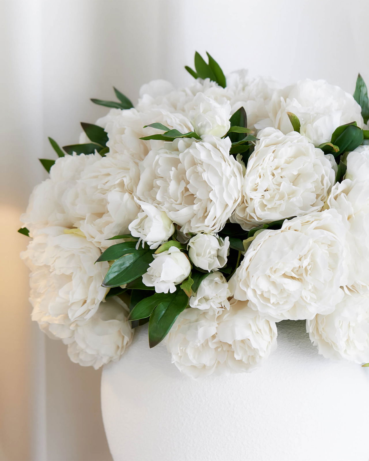 Pion snittblomma vit