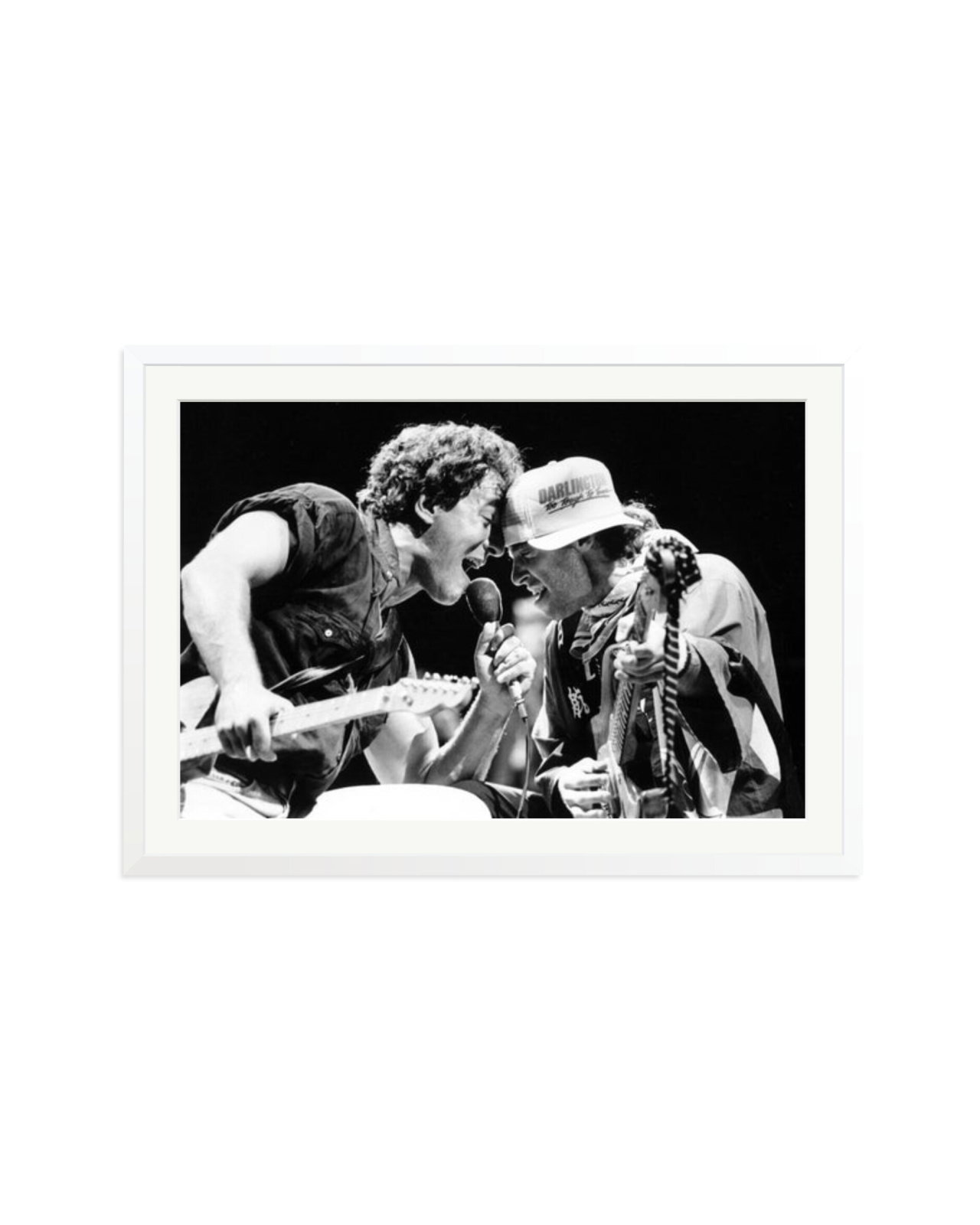 Bruce Springsteen Performs White / XXL