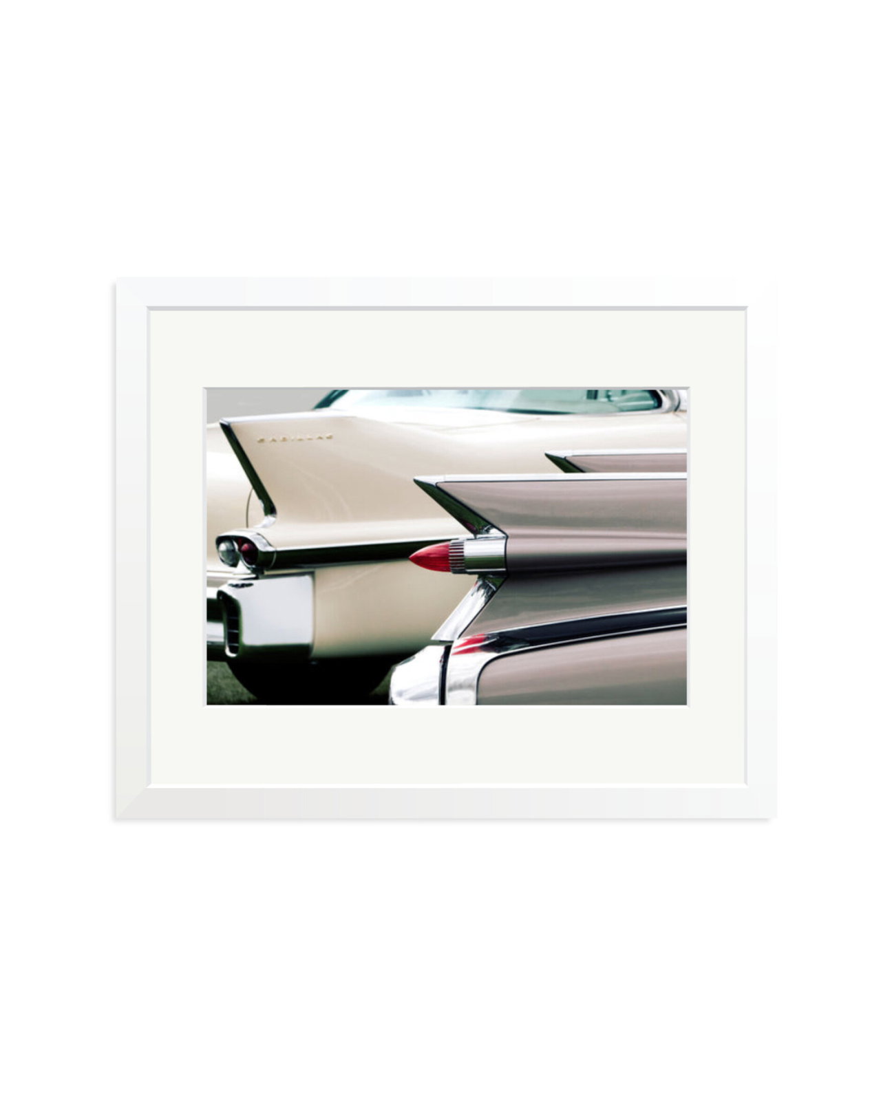 The London Concours White / Medium
