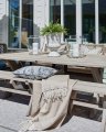 Käsinojalliset Marbella-tuolit, Cross-penkki ja -ruokapöytä