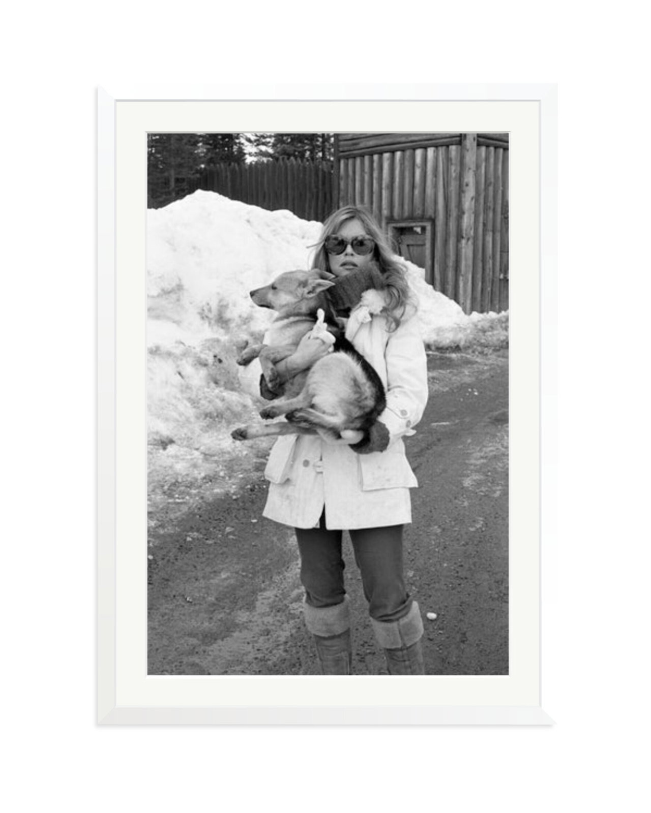 Brigitte Bardot, 1977 White / XXL