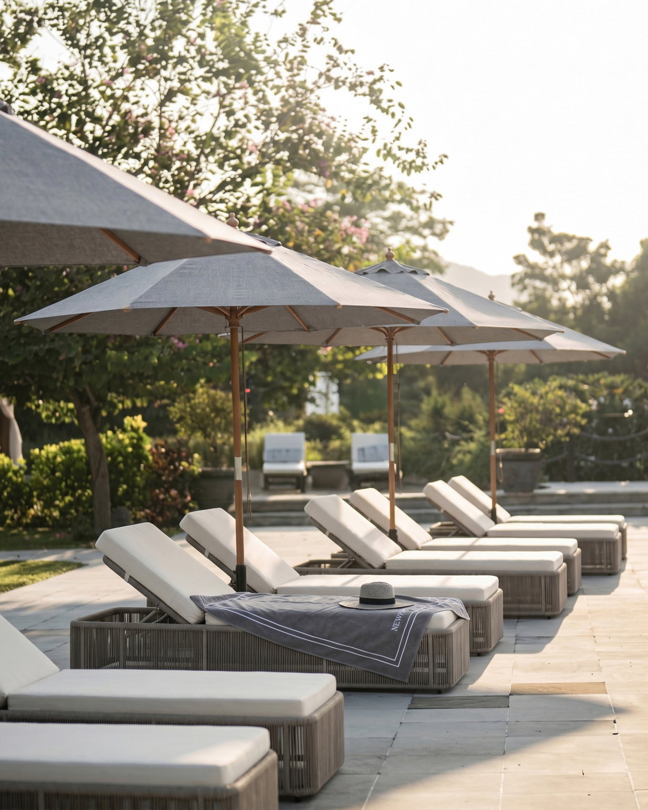 Capri parasol grey