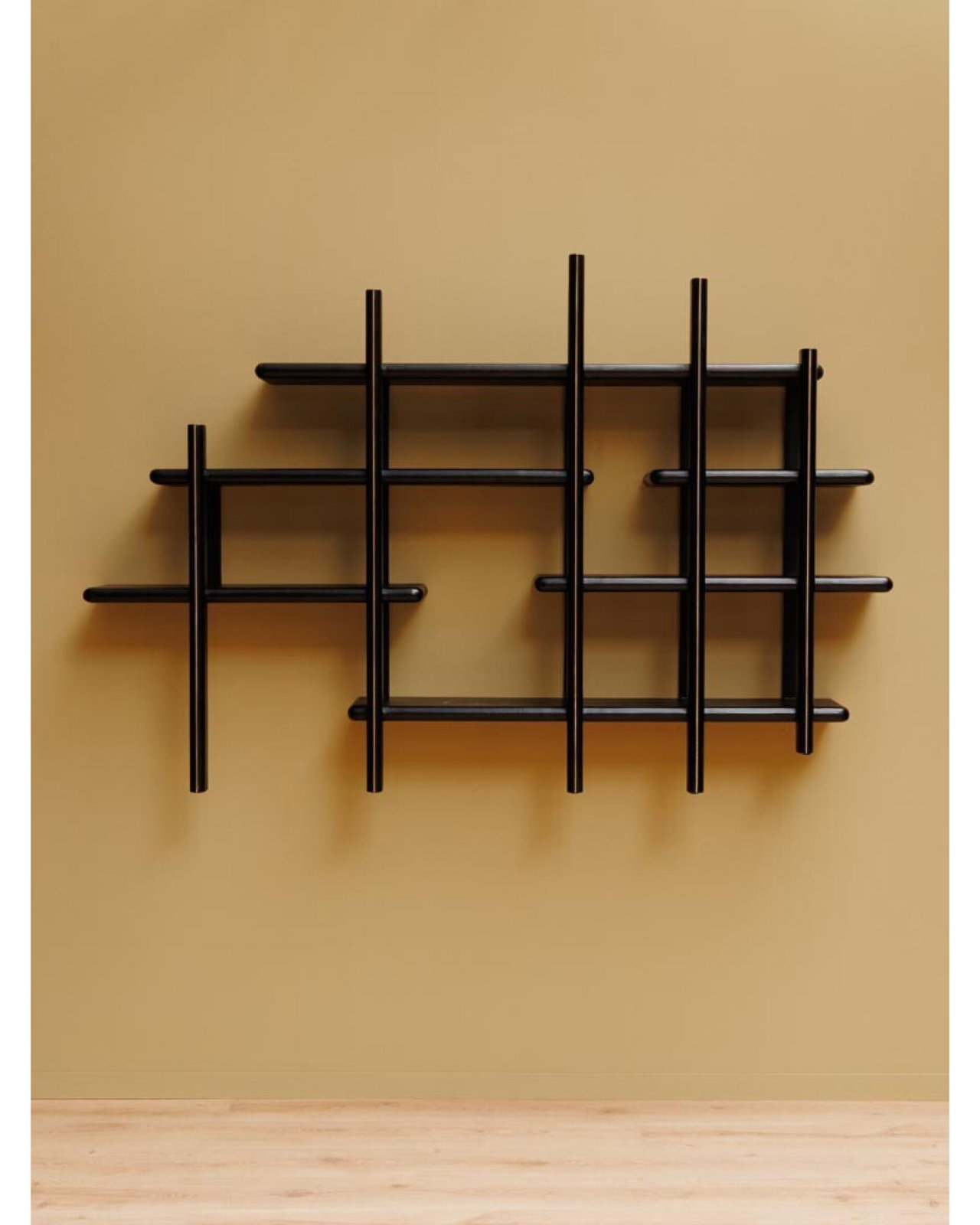 Novare Wall Shelf Black