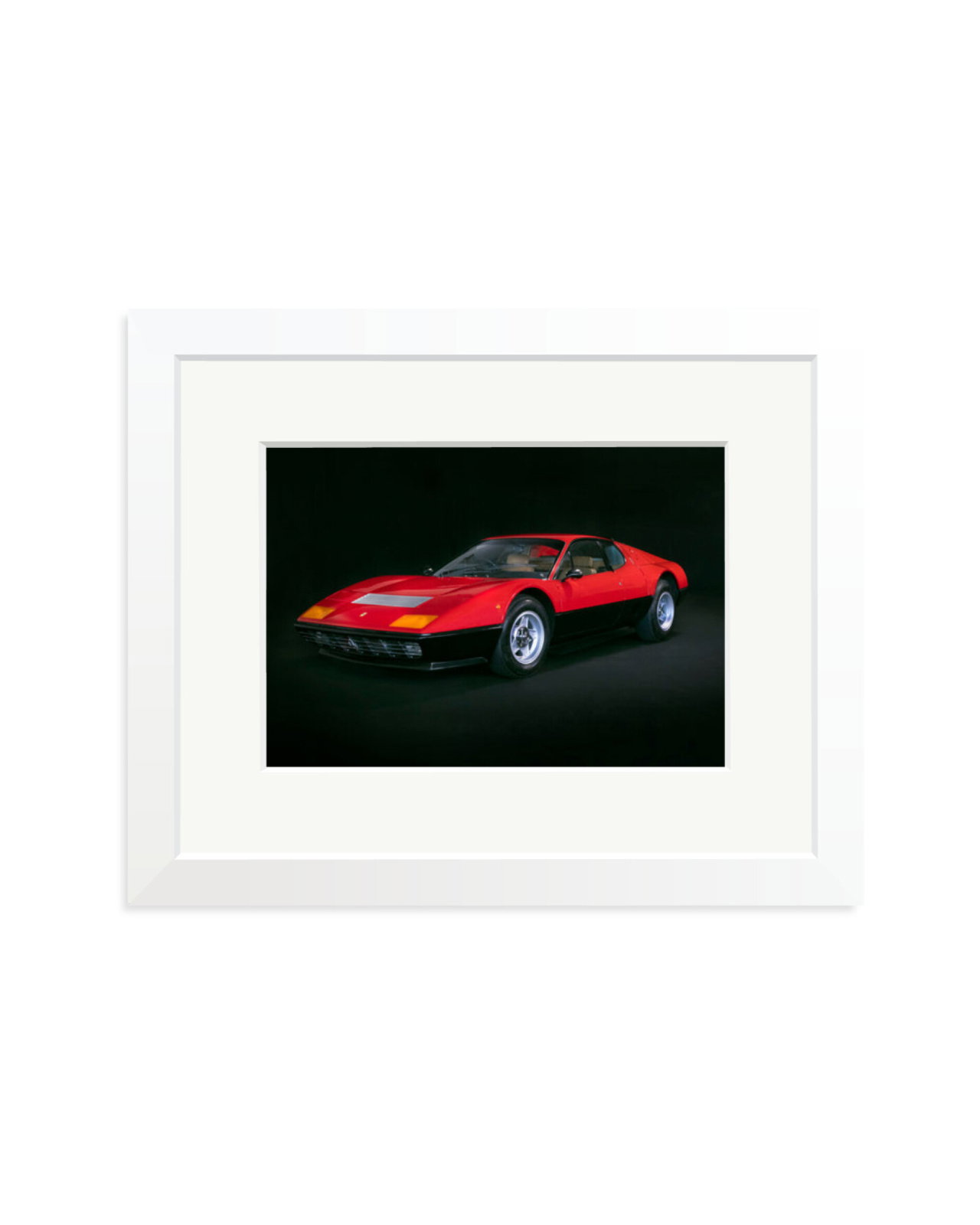 1977 Ferrari 365 White / Small