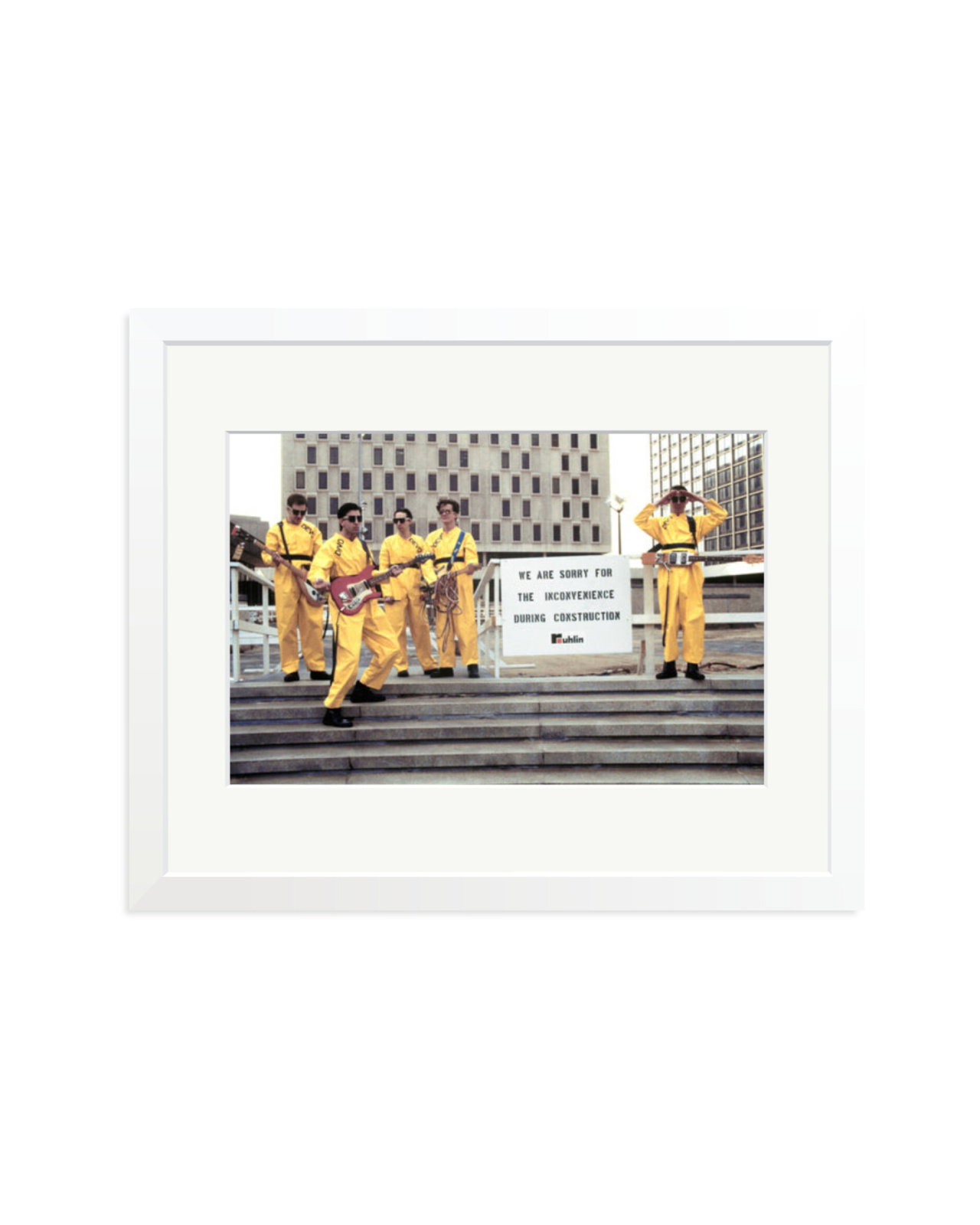 Devo 1978 White / Medium