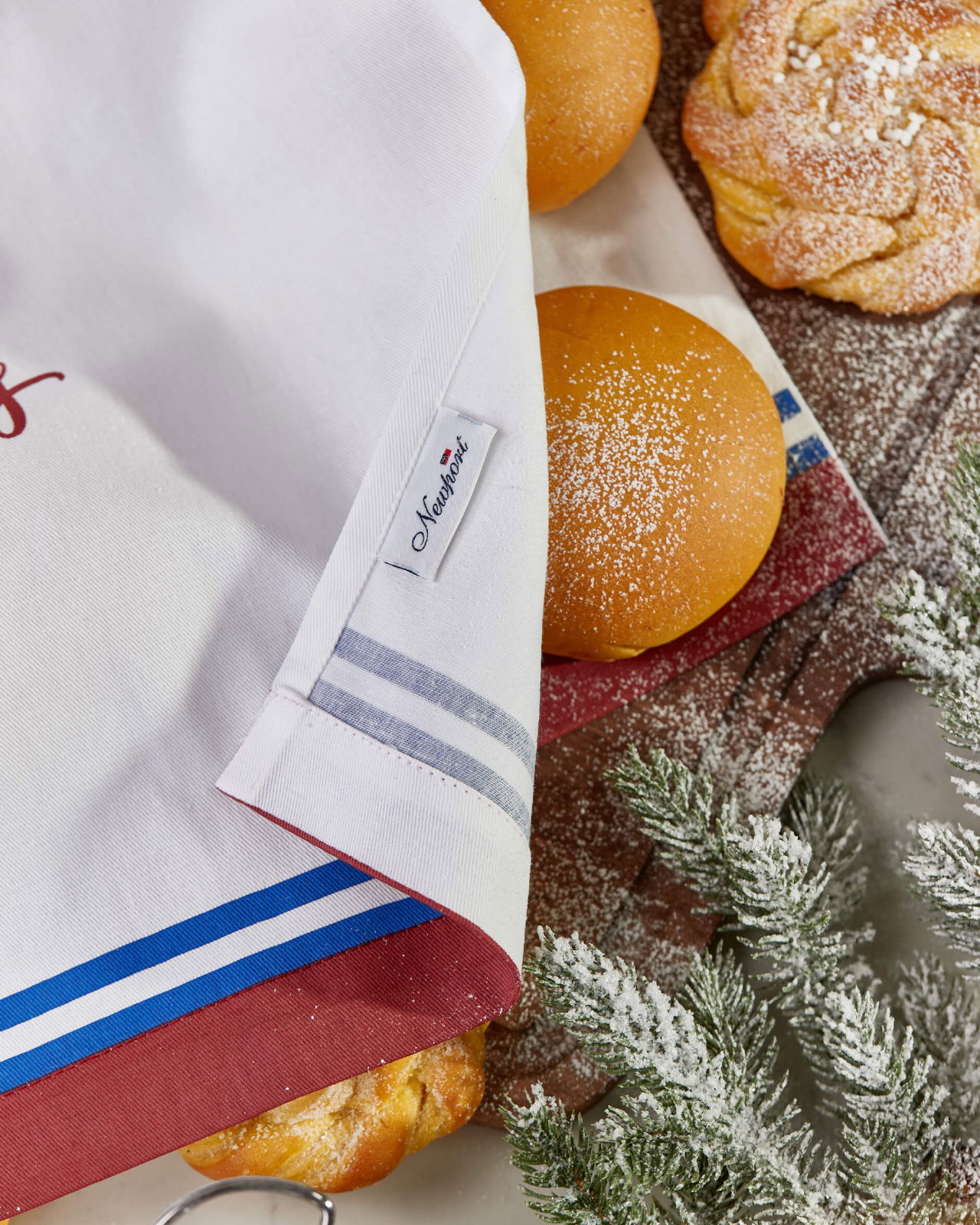 Newport Holiday Kitchen Towel