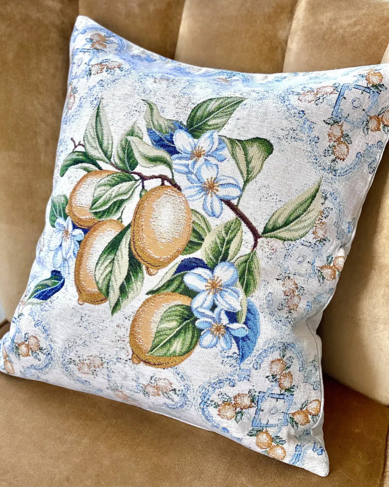 Serena cushion cover
