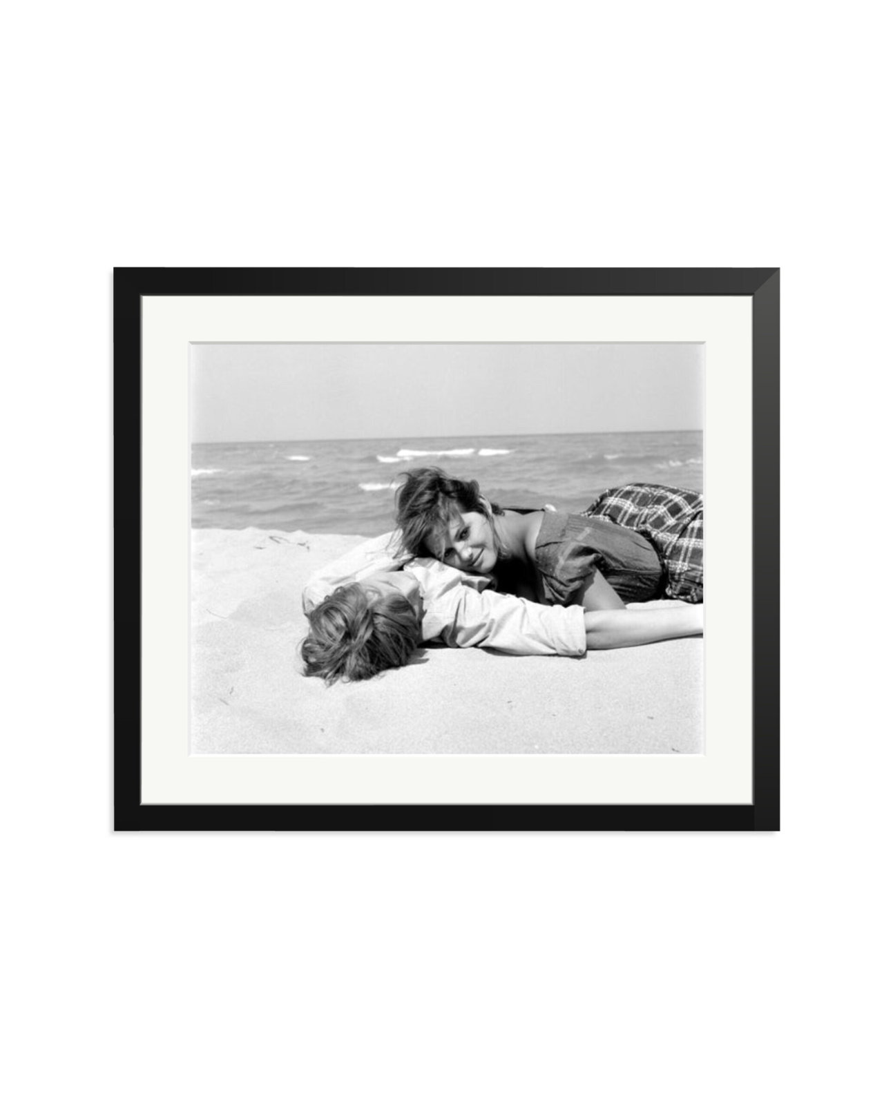 Jacques Perrin and Claudia Cardinale Black / Large