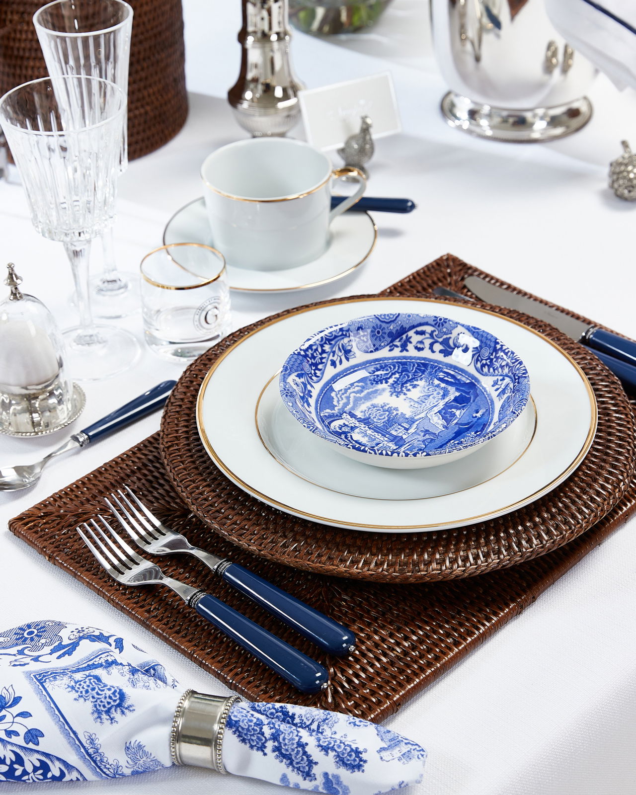 Newport Indigo Blue aterinsarja 24 osaa