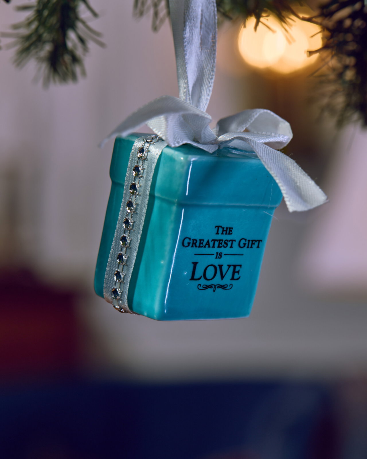 The greatest gift love juletrepynt
