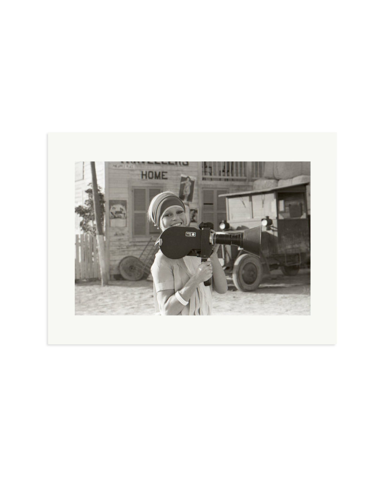 Brigitte films Print Only / XL