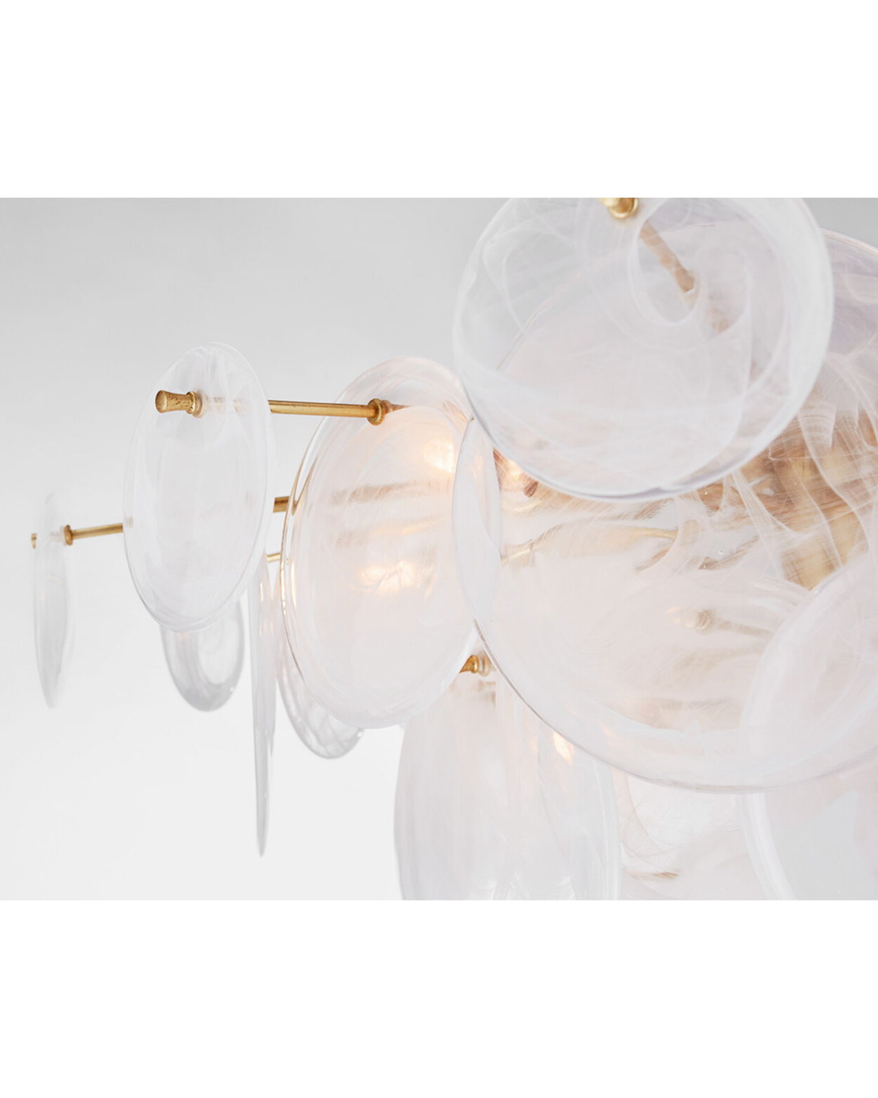 Loire takkrona guld/vitt glas L