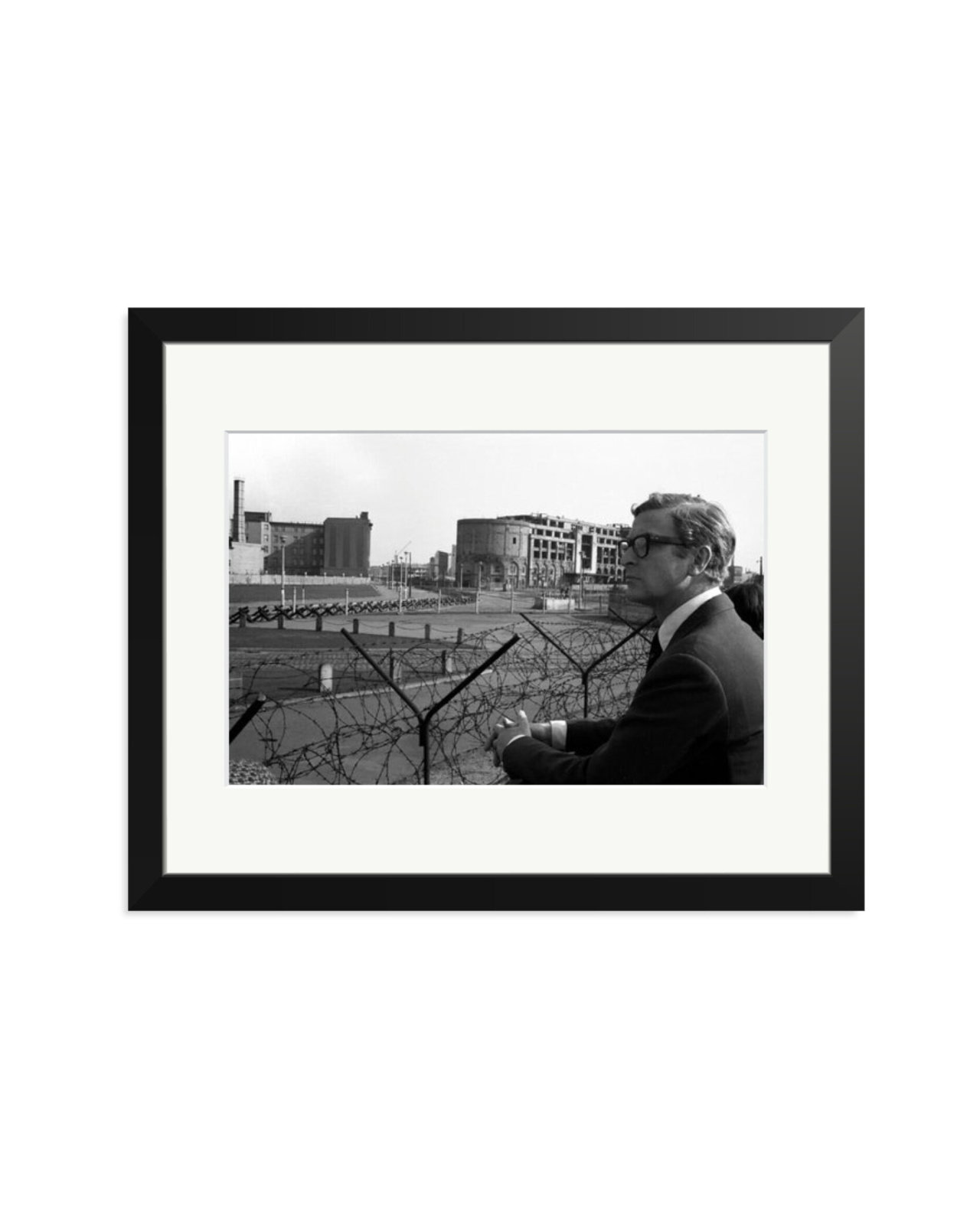 Michael Caine, Berlin, 1966 Black / Medium