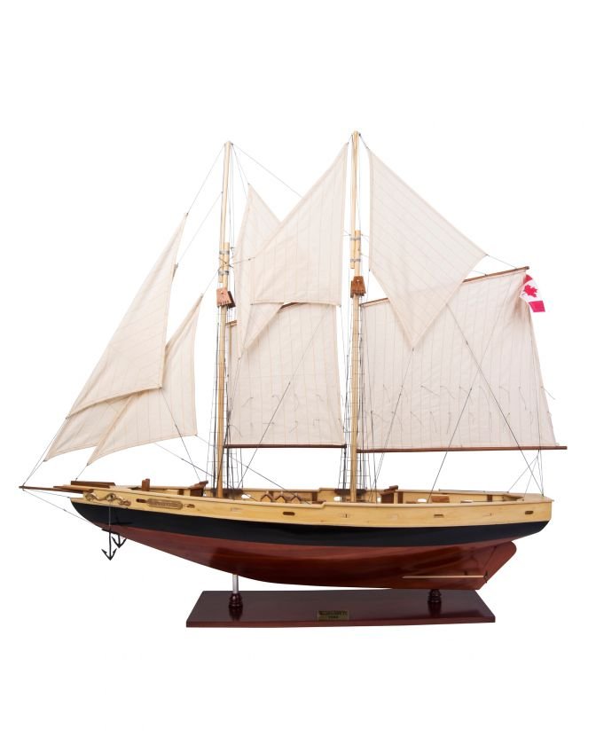 Bluenose II model boat