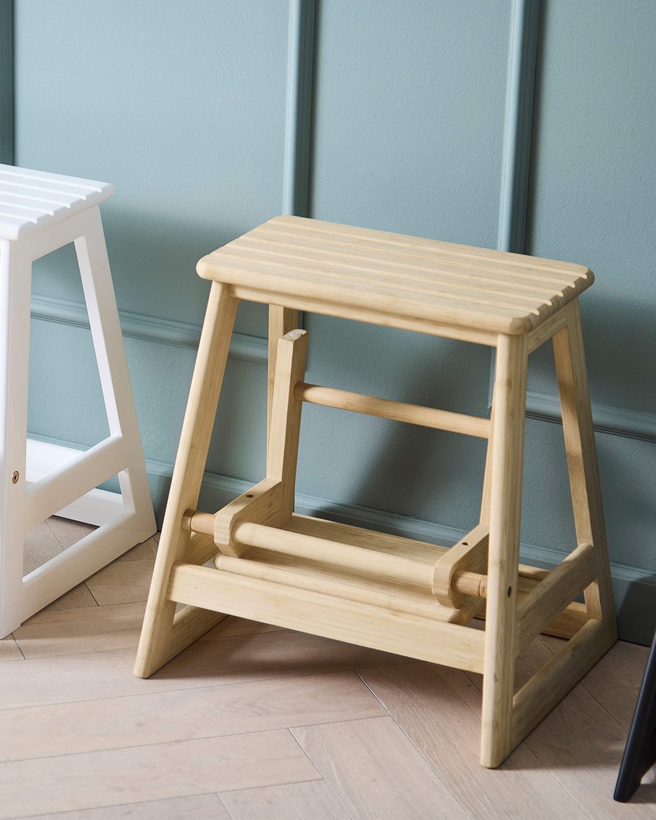 Bamboo step deals ladder