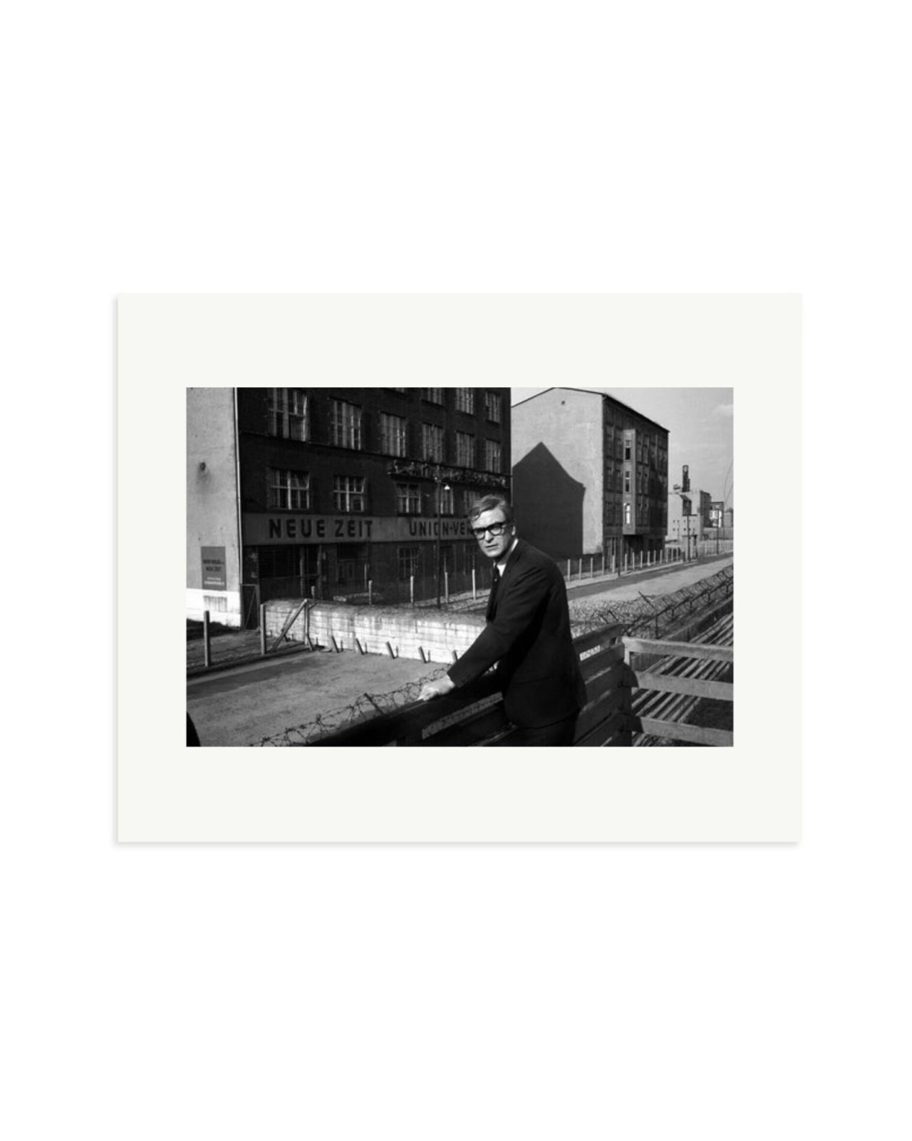 Berliner Caine Print Only / Medium