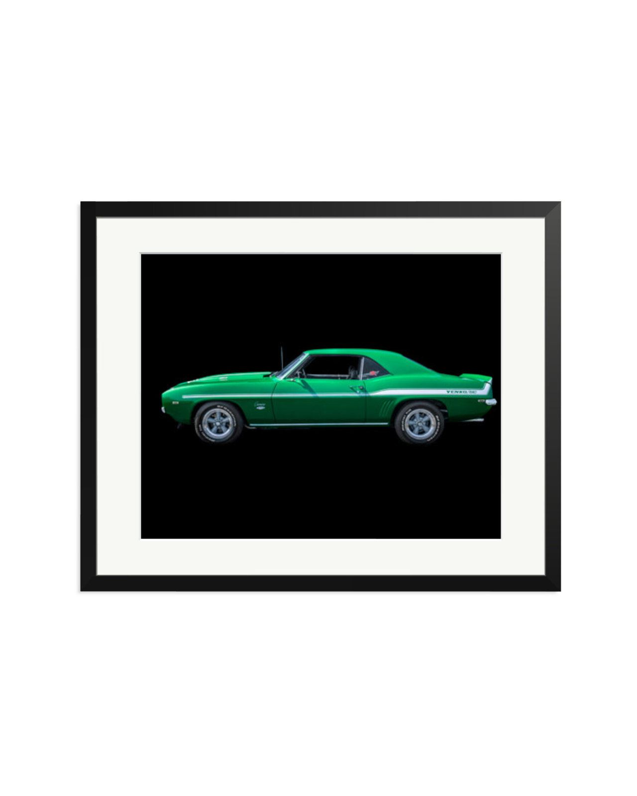 Chevrolet Camaro Black / XL