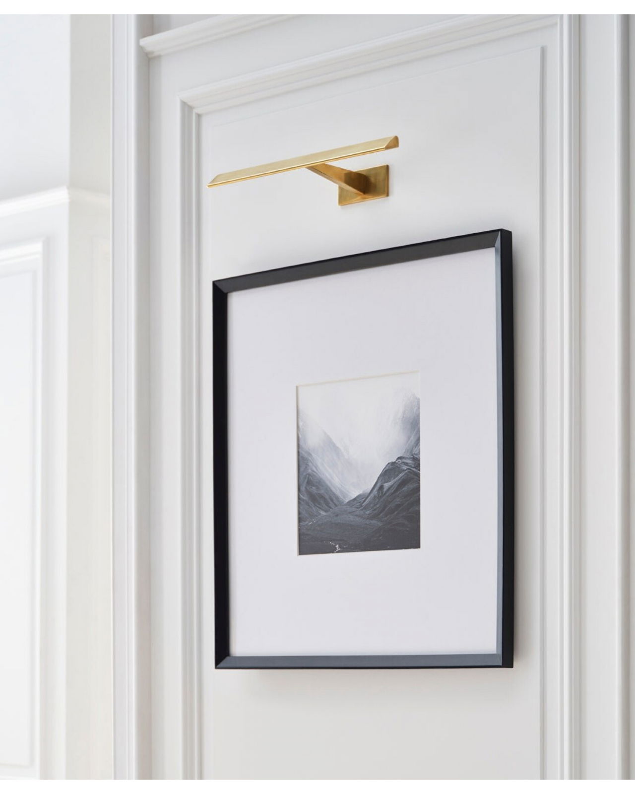 Petrel 18" Picture Light Antique Brass