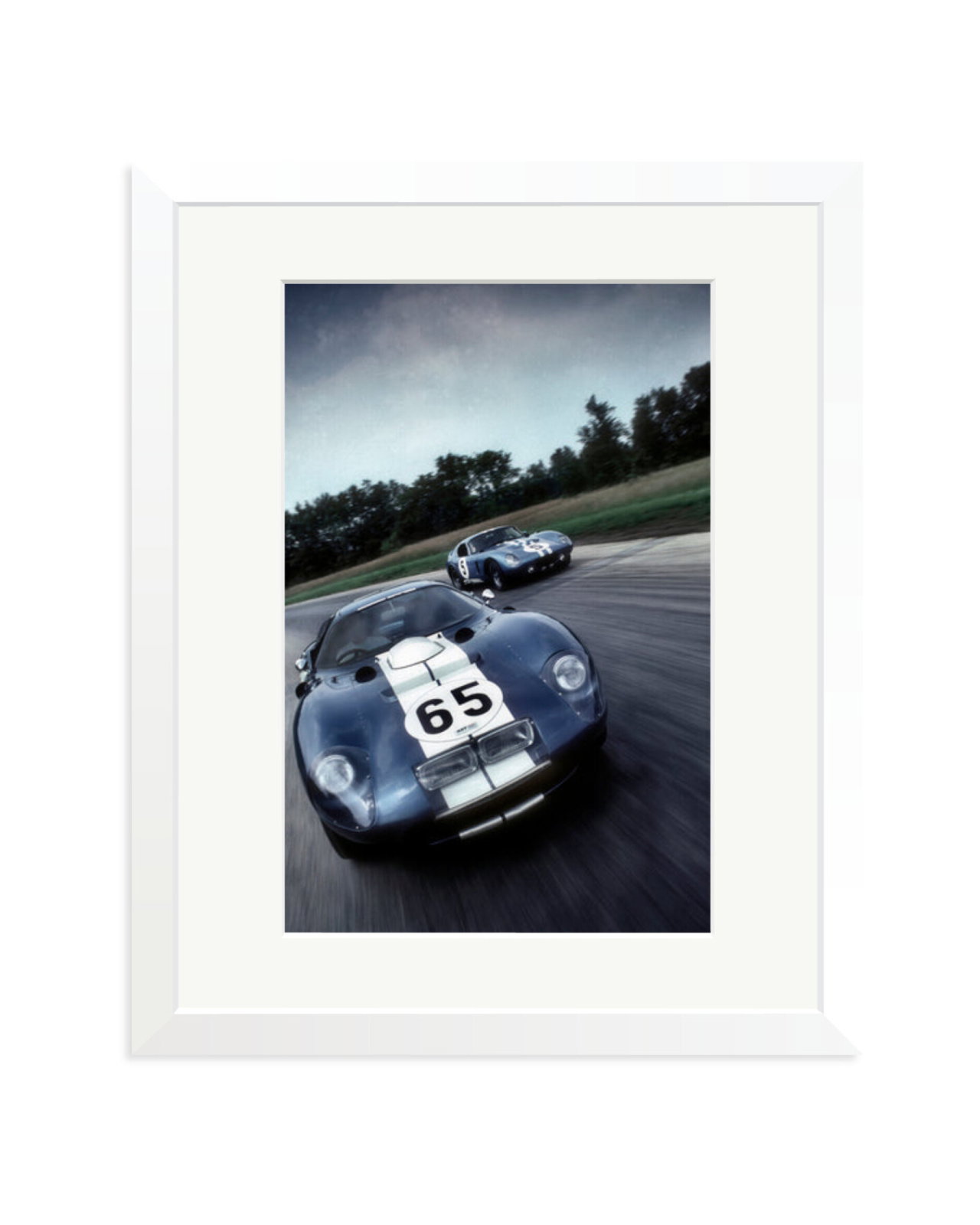 Ford Cobra White / Medium