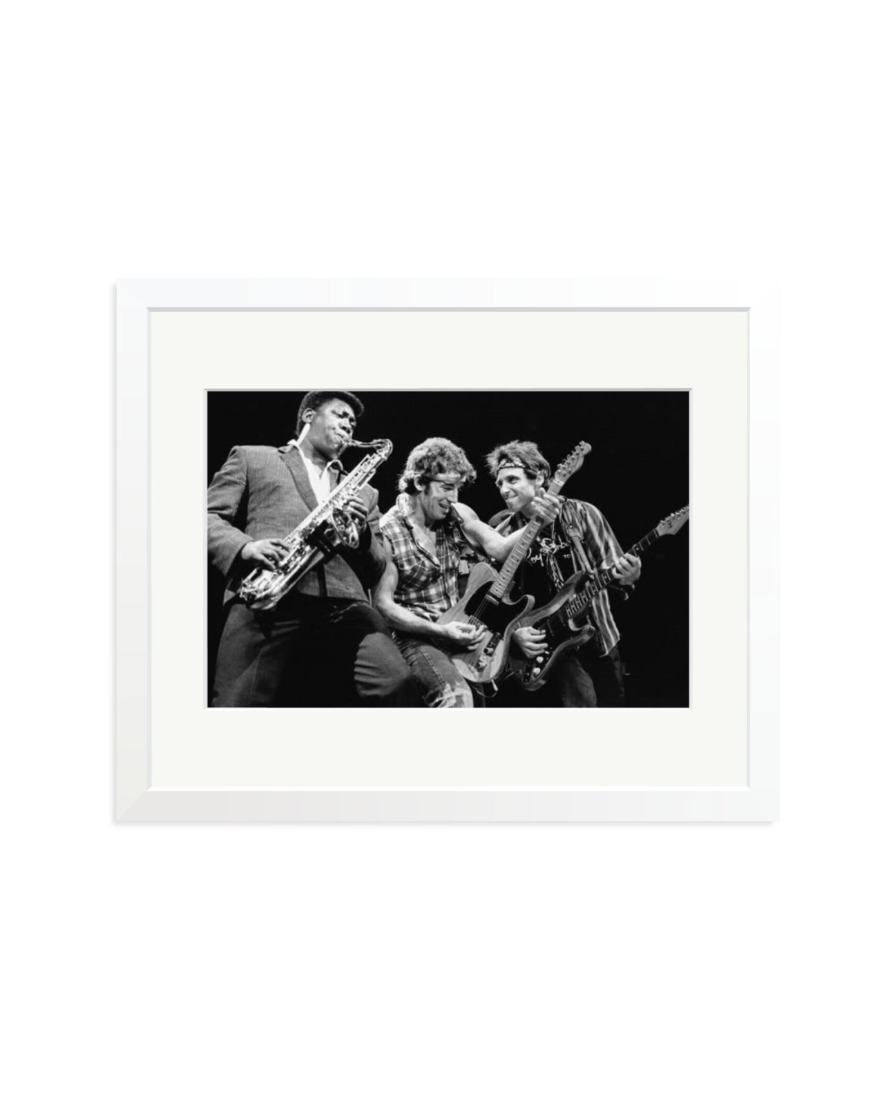 Bruce & The Boys White / Medium