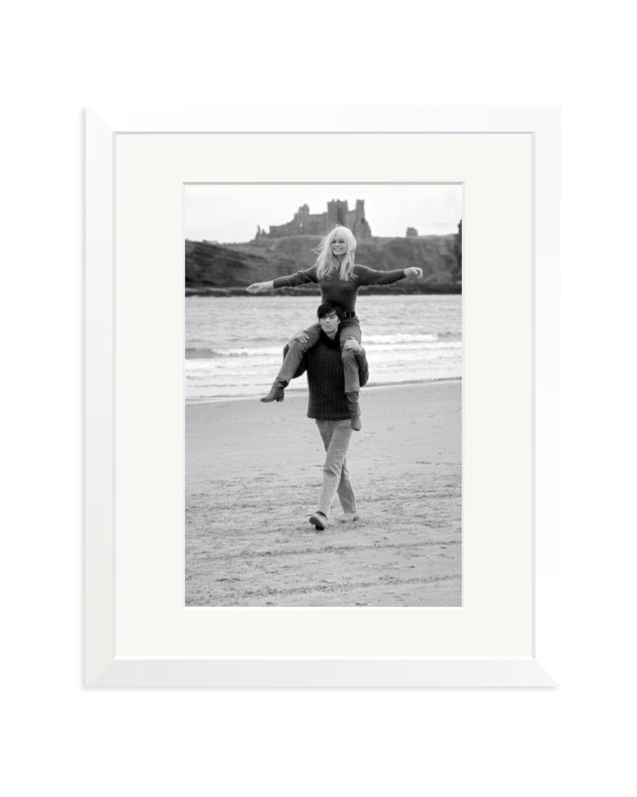 Bardot and Terzieff White / Medium