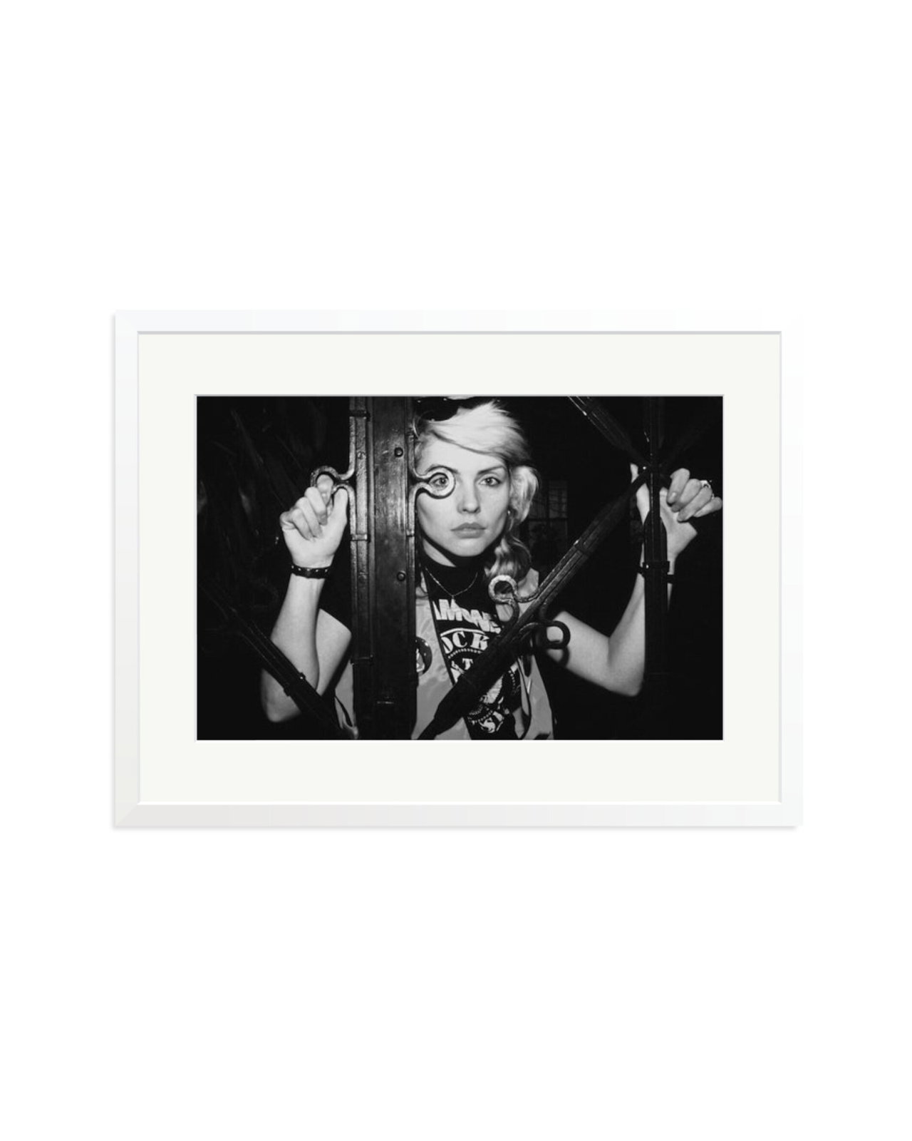 Debbie Harry of Blondie Black & White White / XL