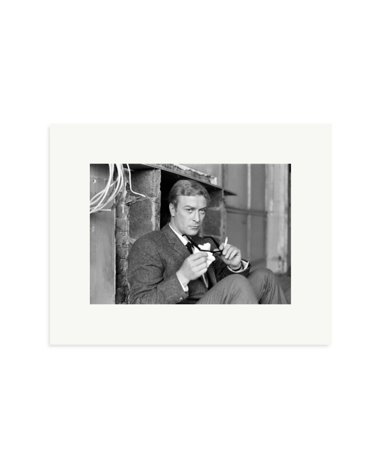 Caine on the set Print Only / Small