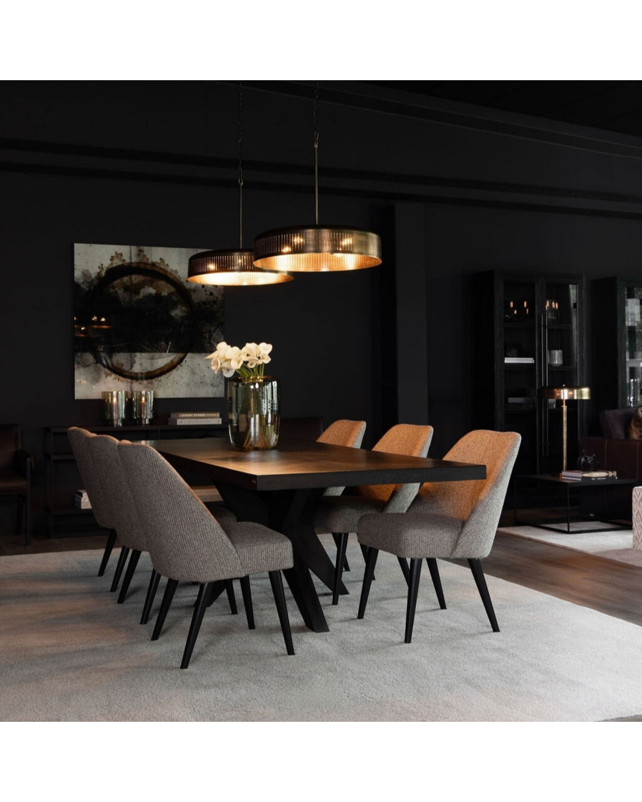 Reef vas smoke brown