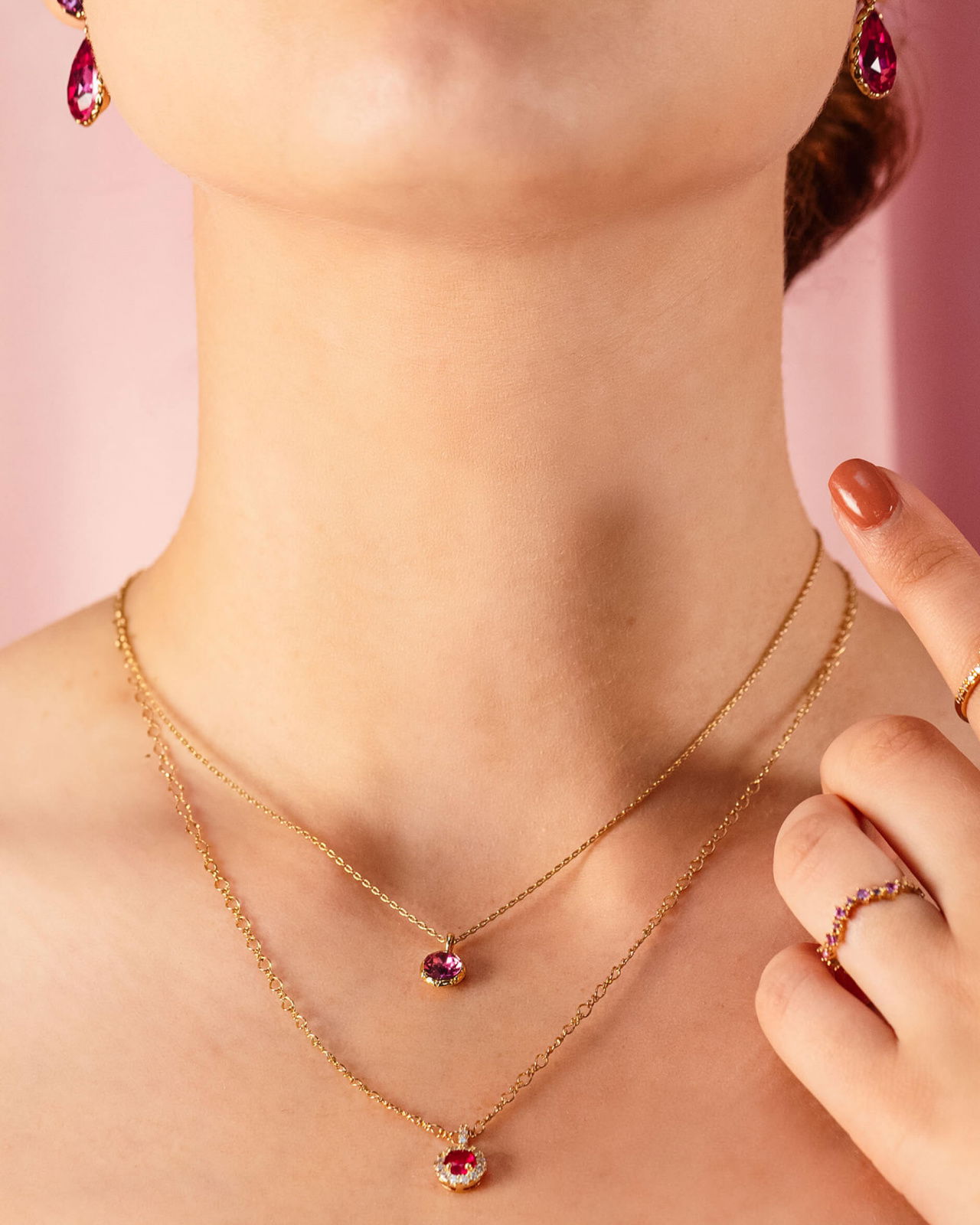 Petite Victoria halskæde dark rose