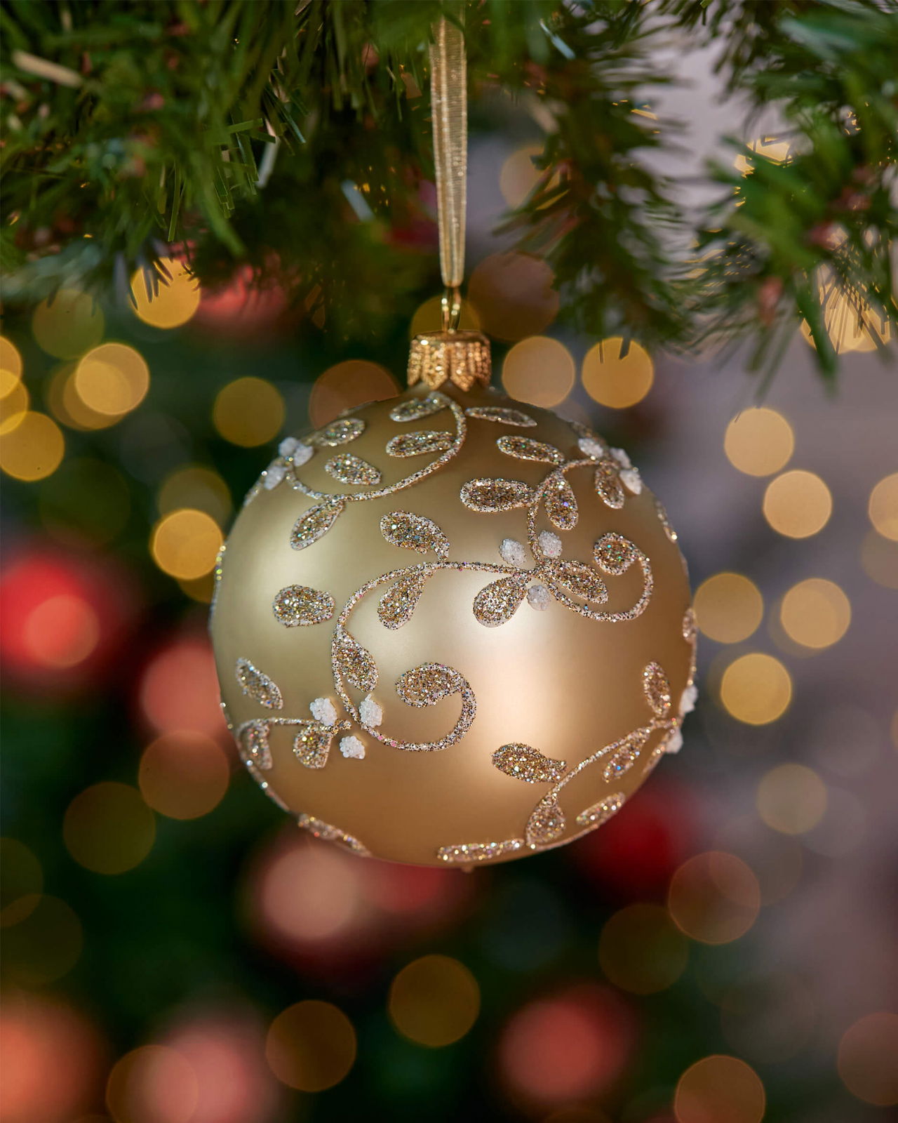 Lux Sparkling Leaves Bauble Gold 8cm