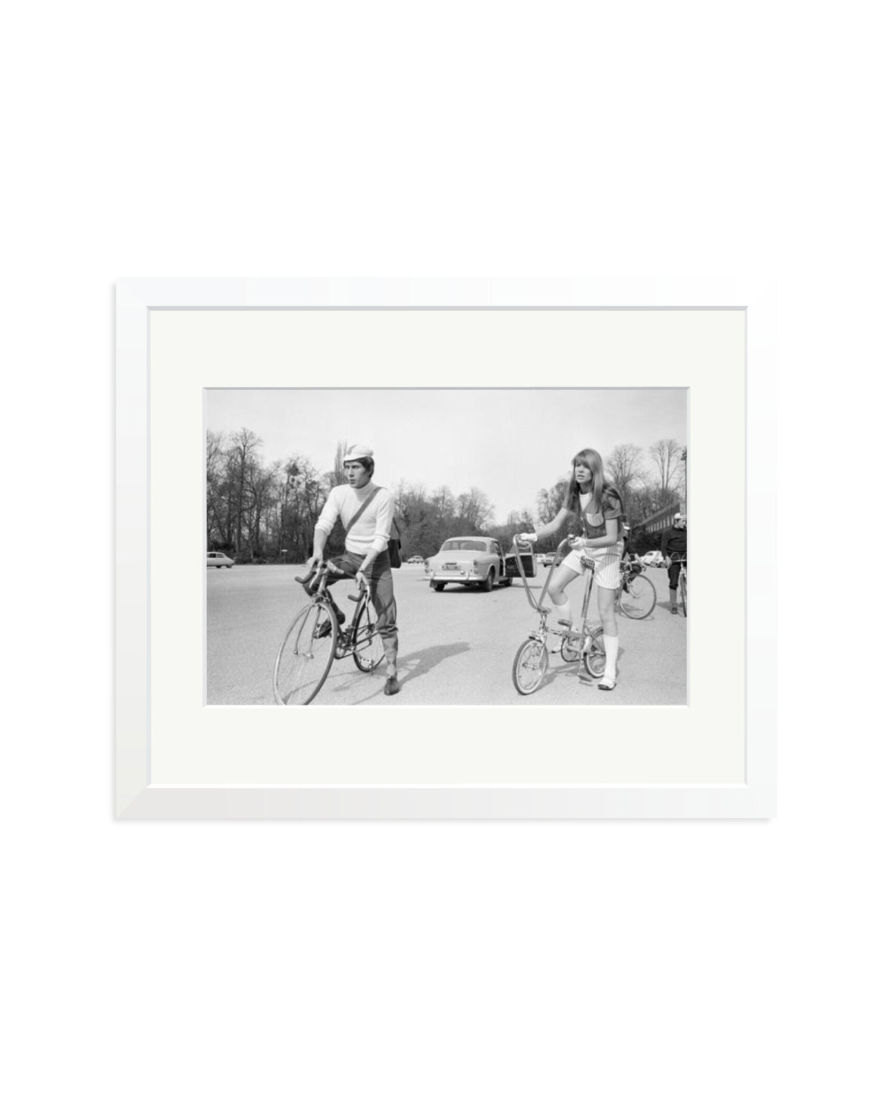 Jacques Dutronc and Françoise Hardy White / Medium