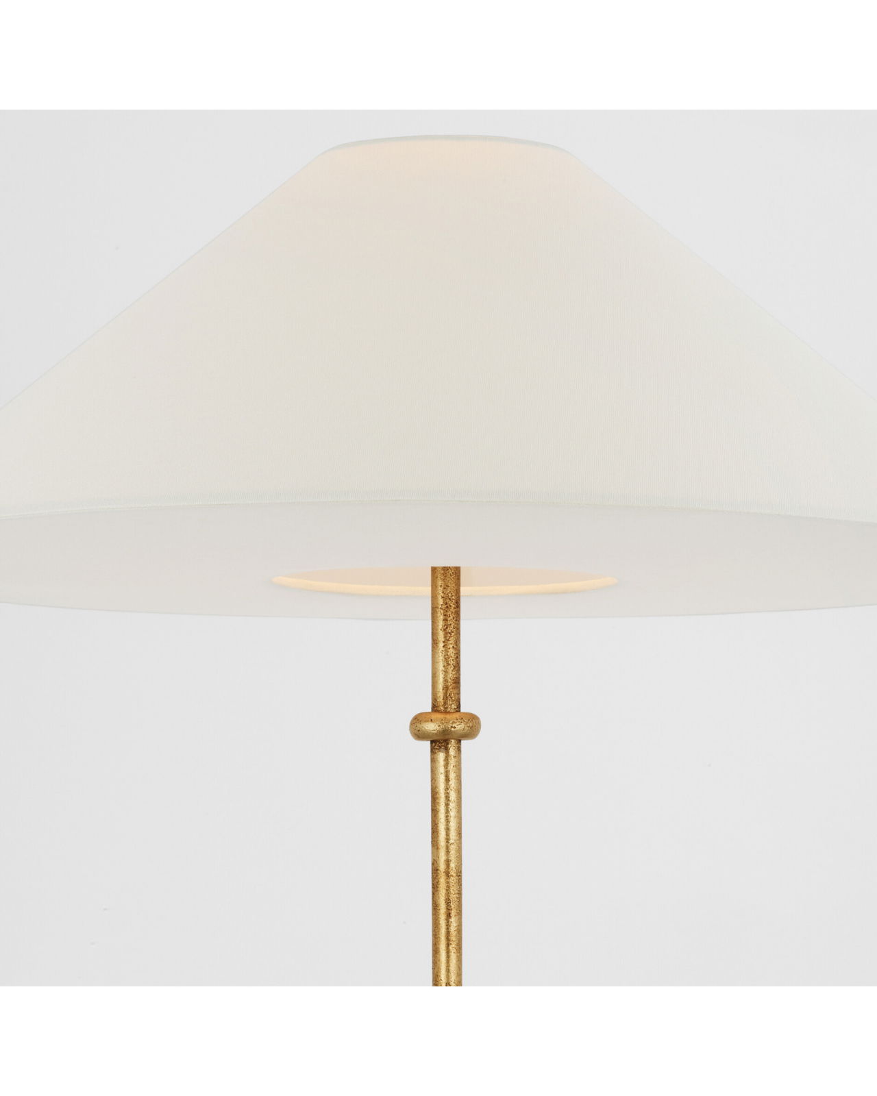 Zealous 30" Table Lamp Museum Gild