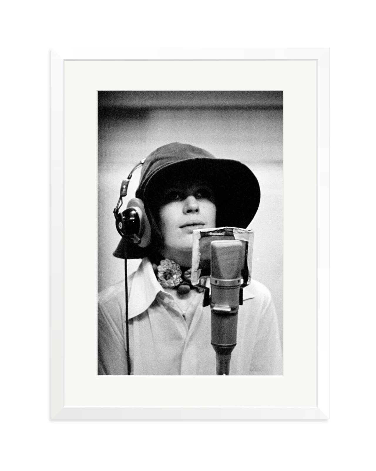 Marianne Faithfull in the Olympic Studio White / XL