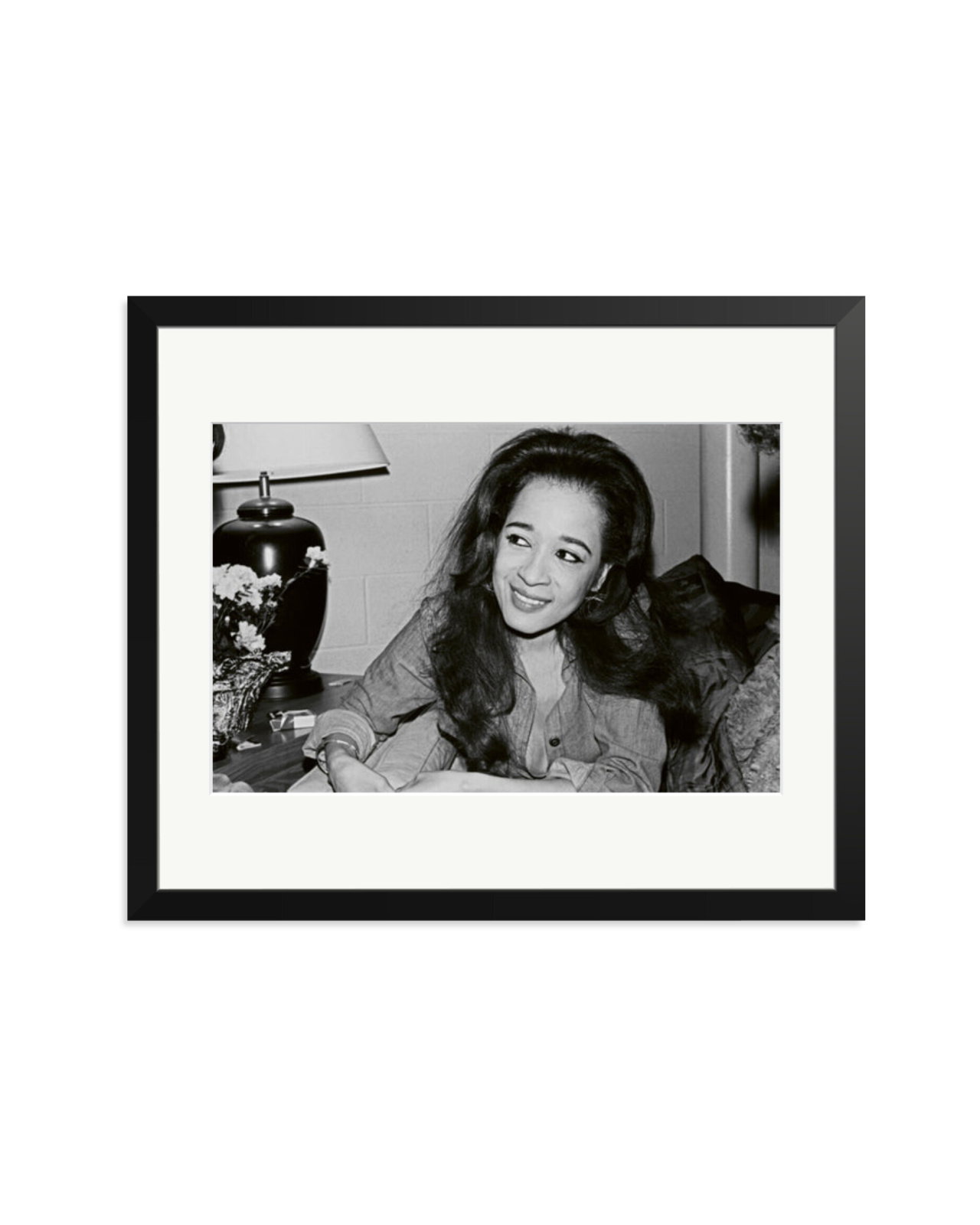 Ronnie Spector Black / Large