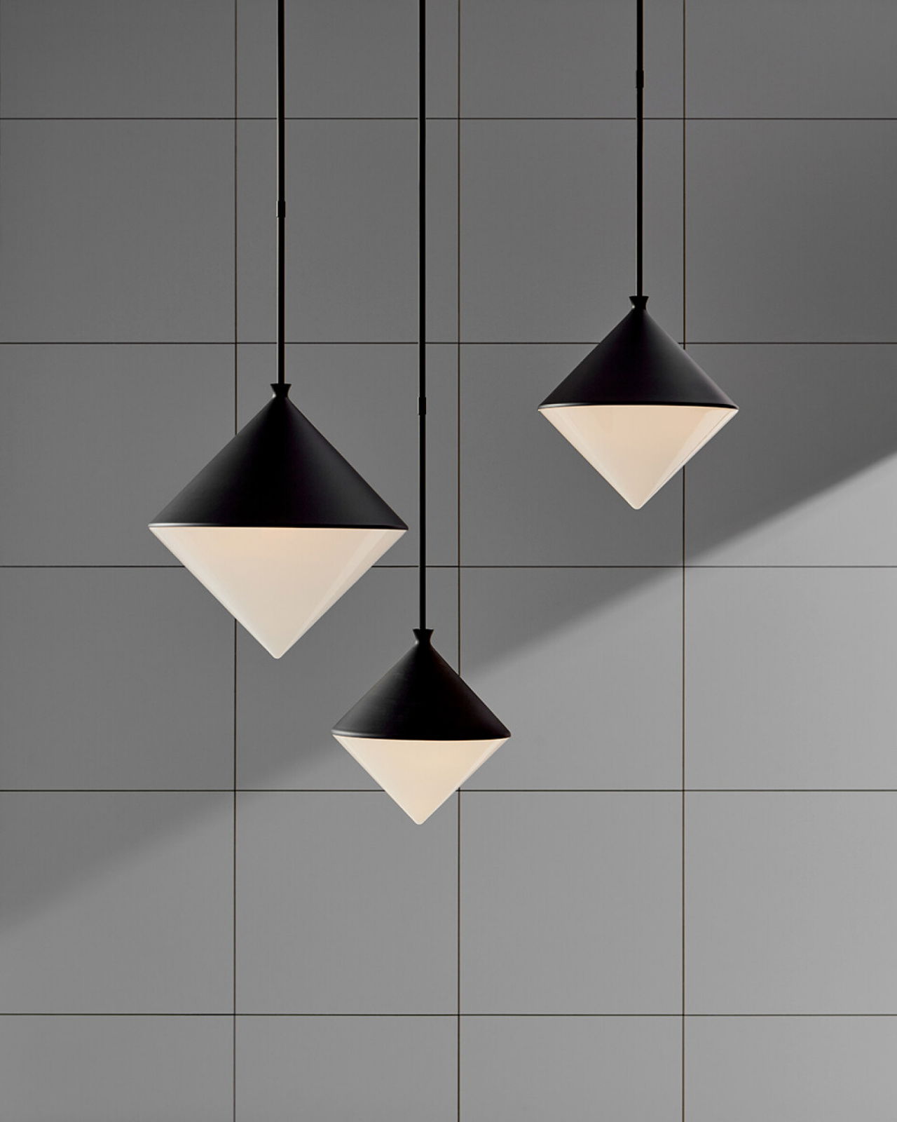 Sarnen Pendant Matte Black Medium