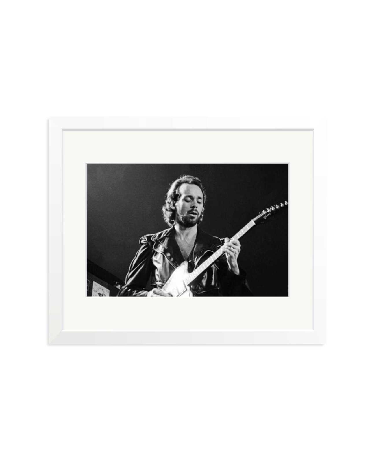 Phil Manzanera White / Medium