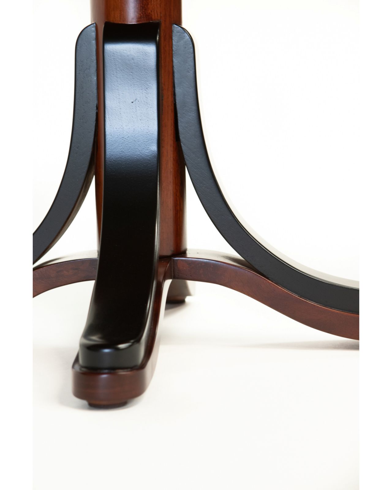 Mariner Star sidobord