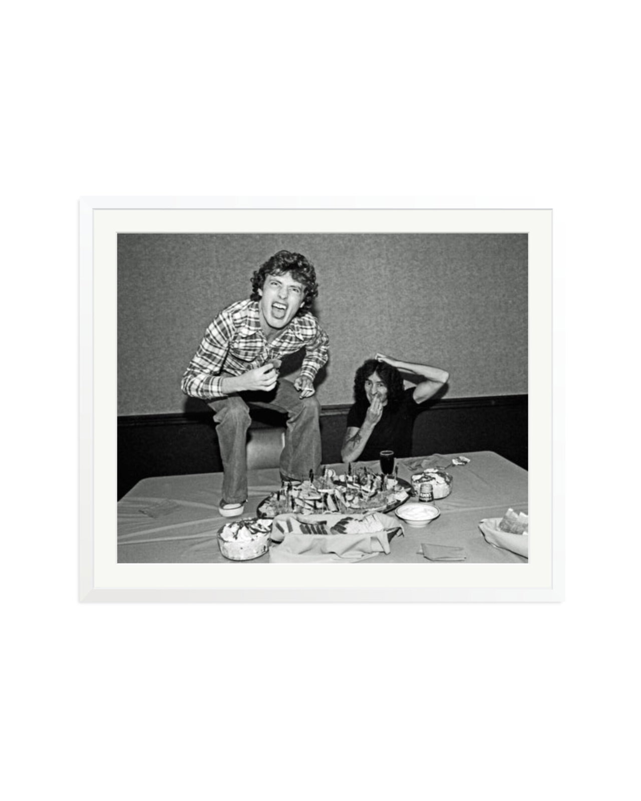 Angus Young and Bon Scott at Lunch, 1977 White / XXL