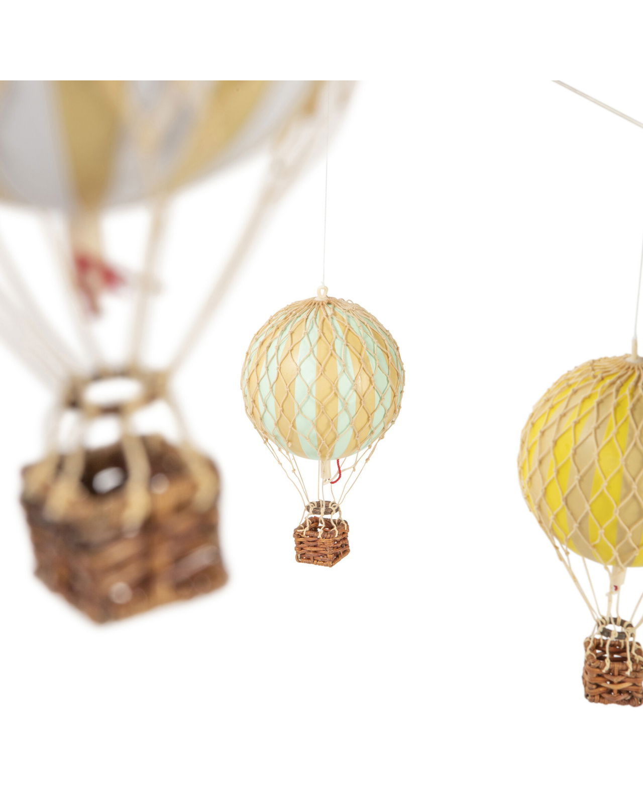 Flying Skies mobil pastell