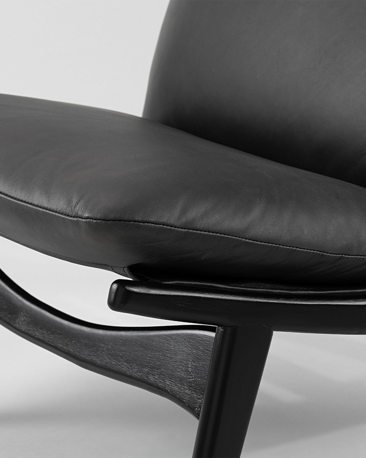 Alyson Leather Armchair Anthracite