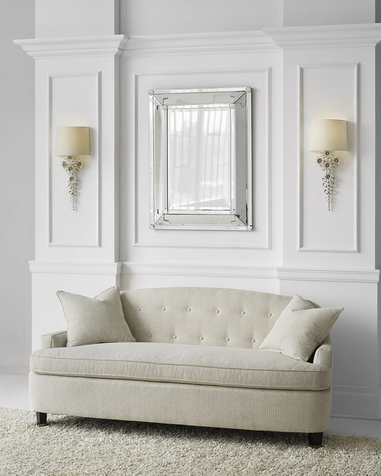 Claret vägglampa silver