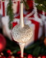 Wallace Ornament White