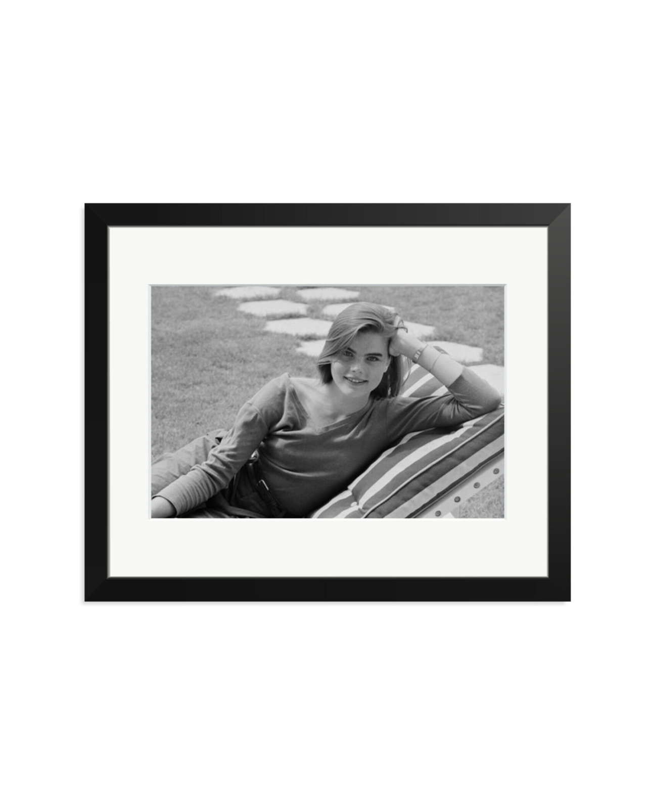Mariel Hemingway Black / Medium