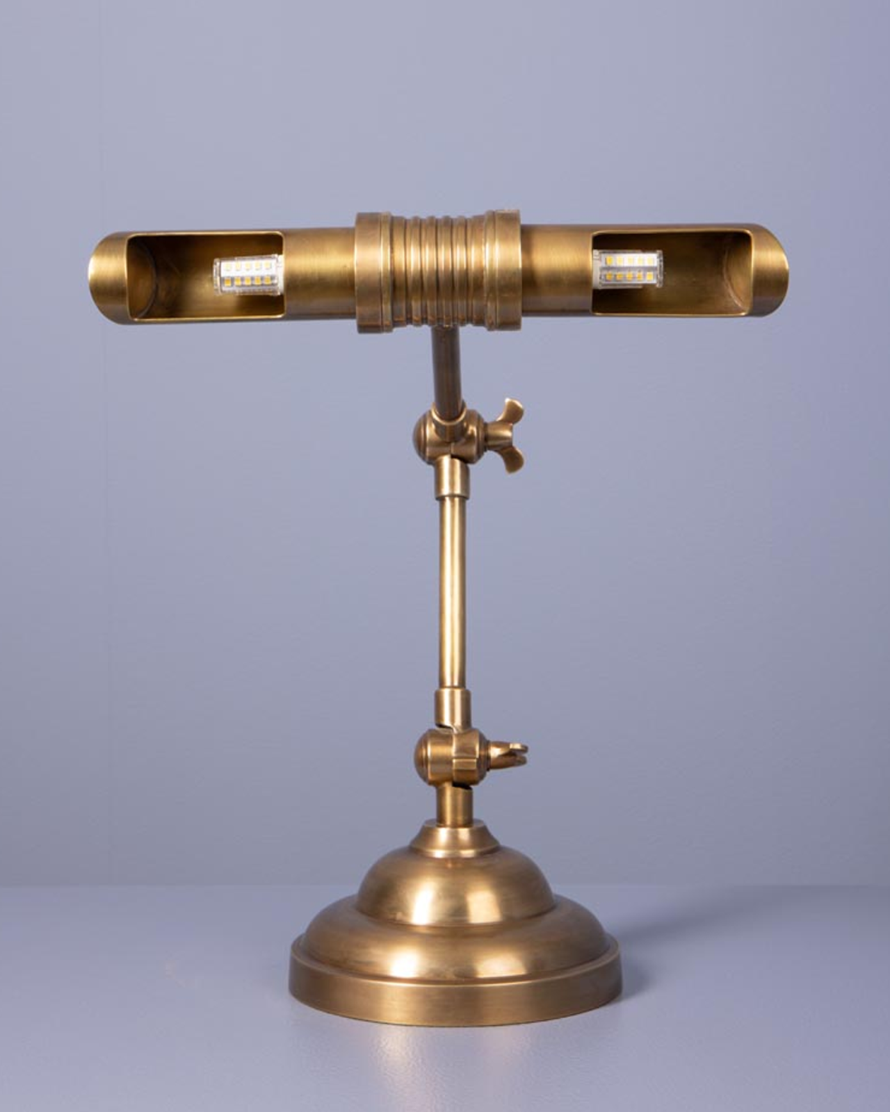Banco table lamp