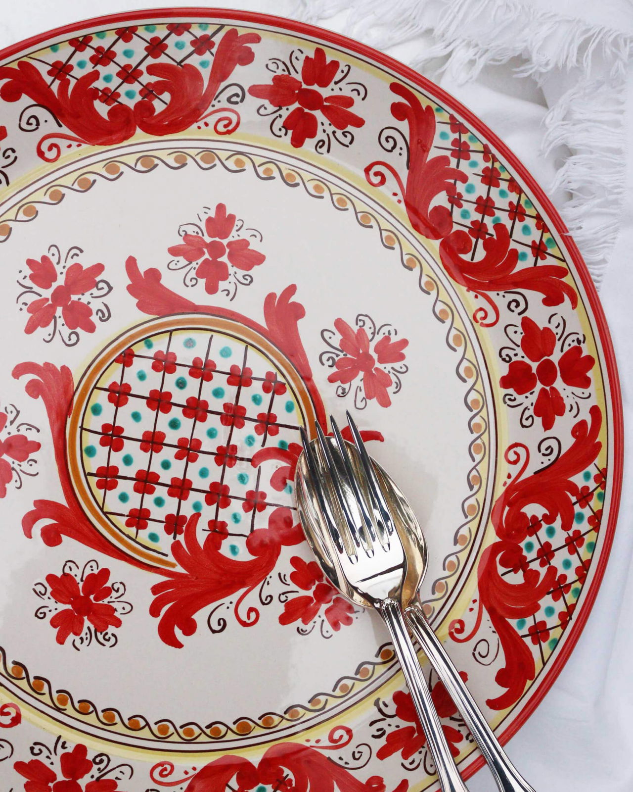 Fontane Rosse Serving Dish Red