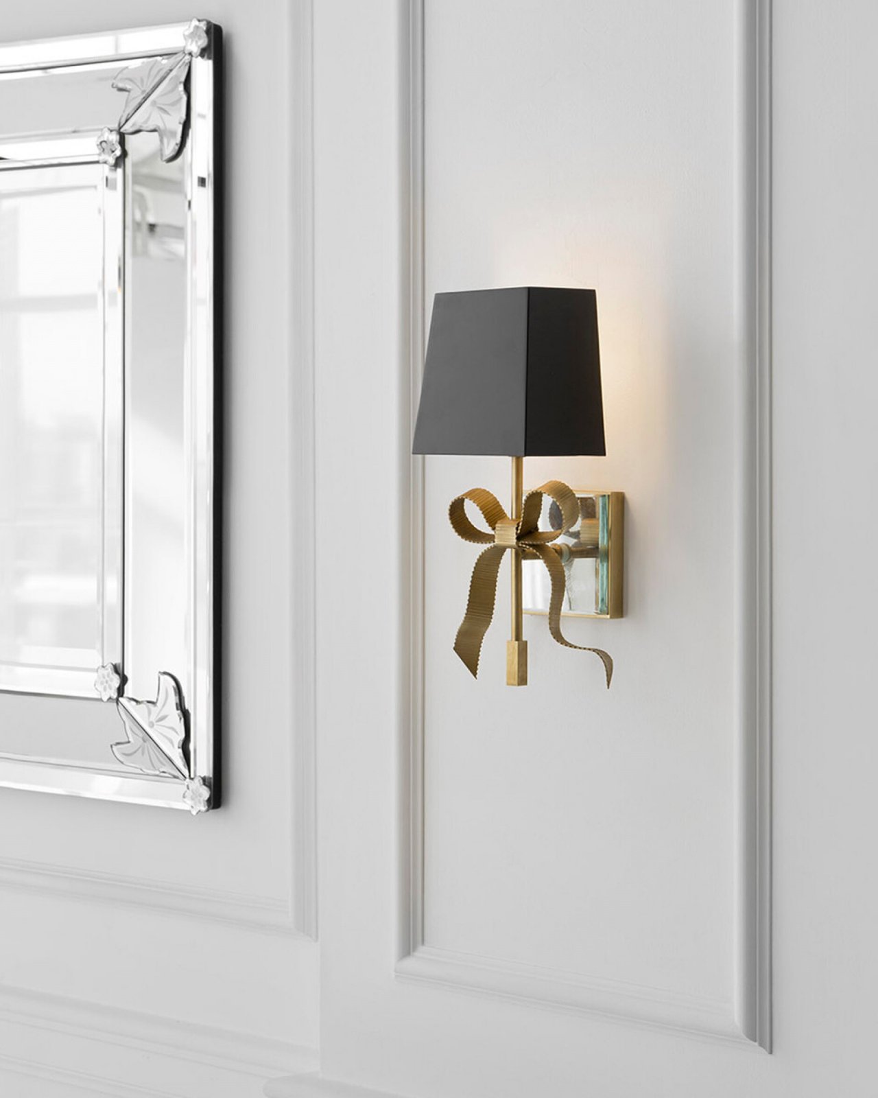 Ellery Small Gros-GraBow Sconce Soft Brass/Matte Black Shade