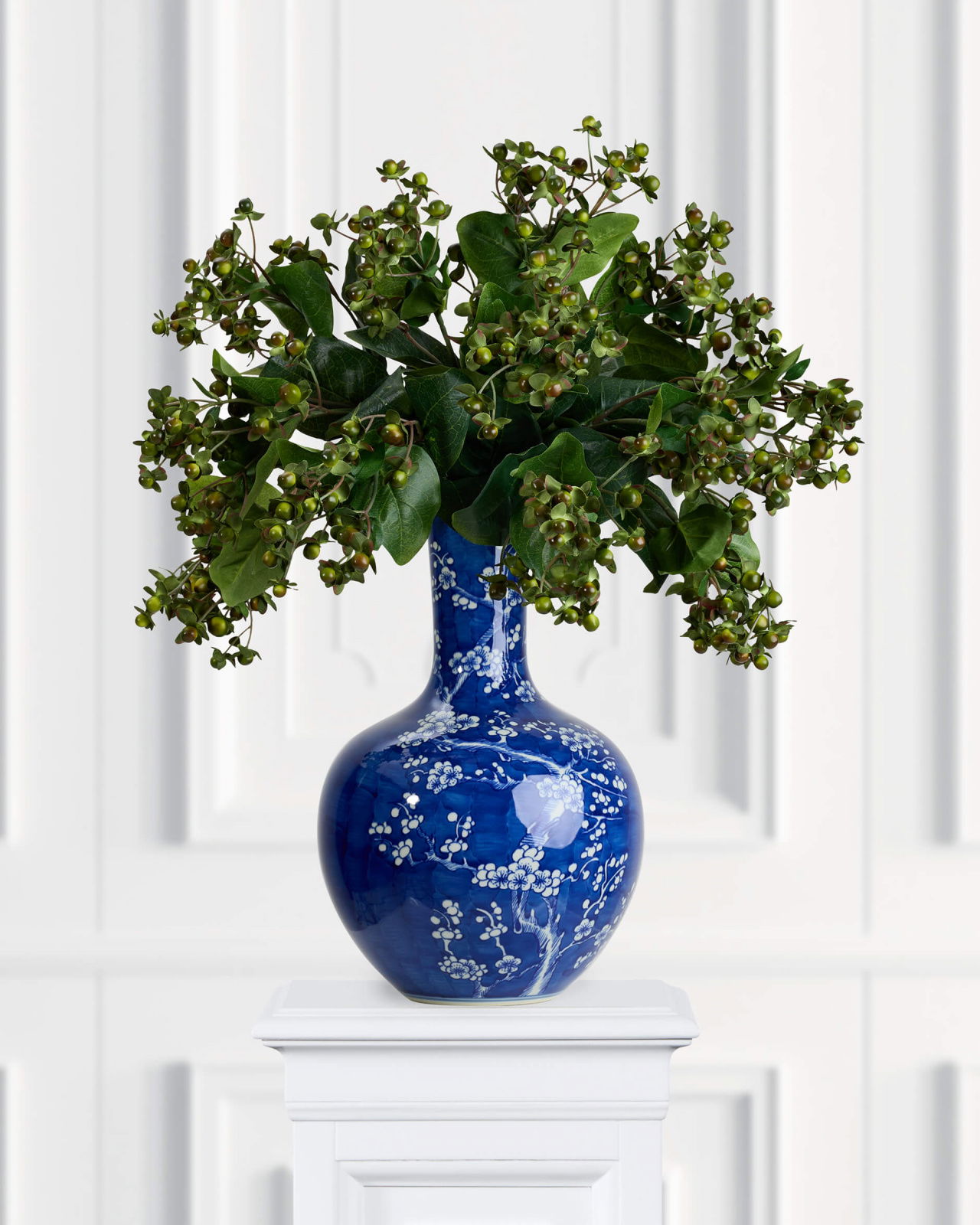 Hypericum Cut Flower Green