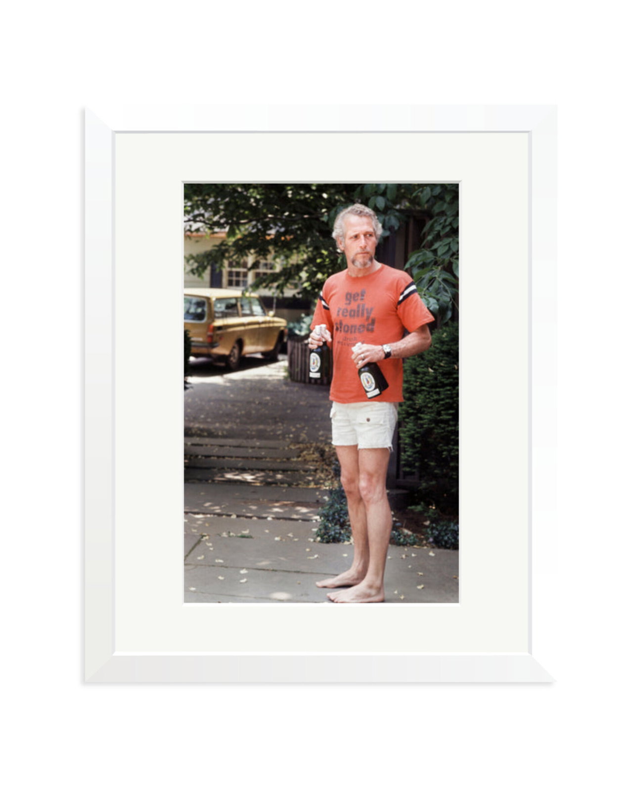 Paul Newman at His Home White / Medium