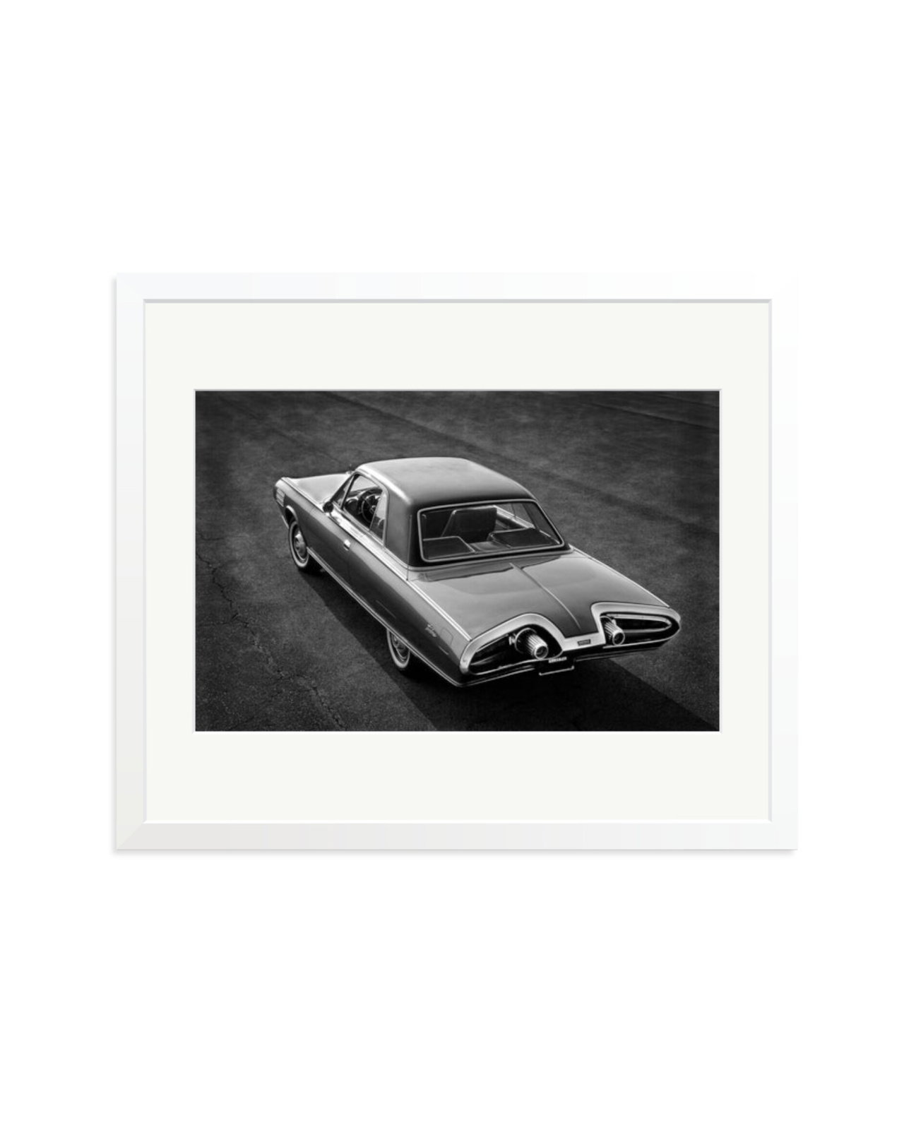 Chrysler Turbine White / Large