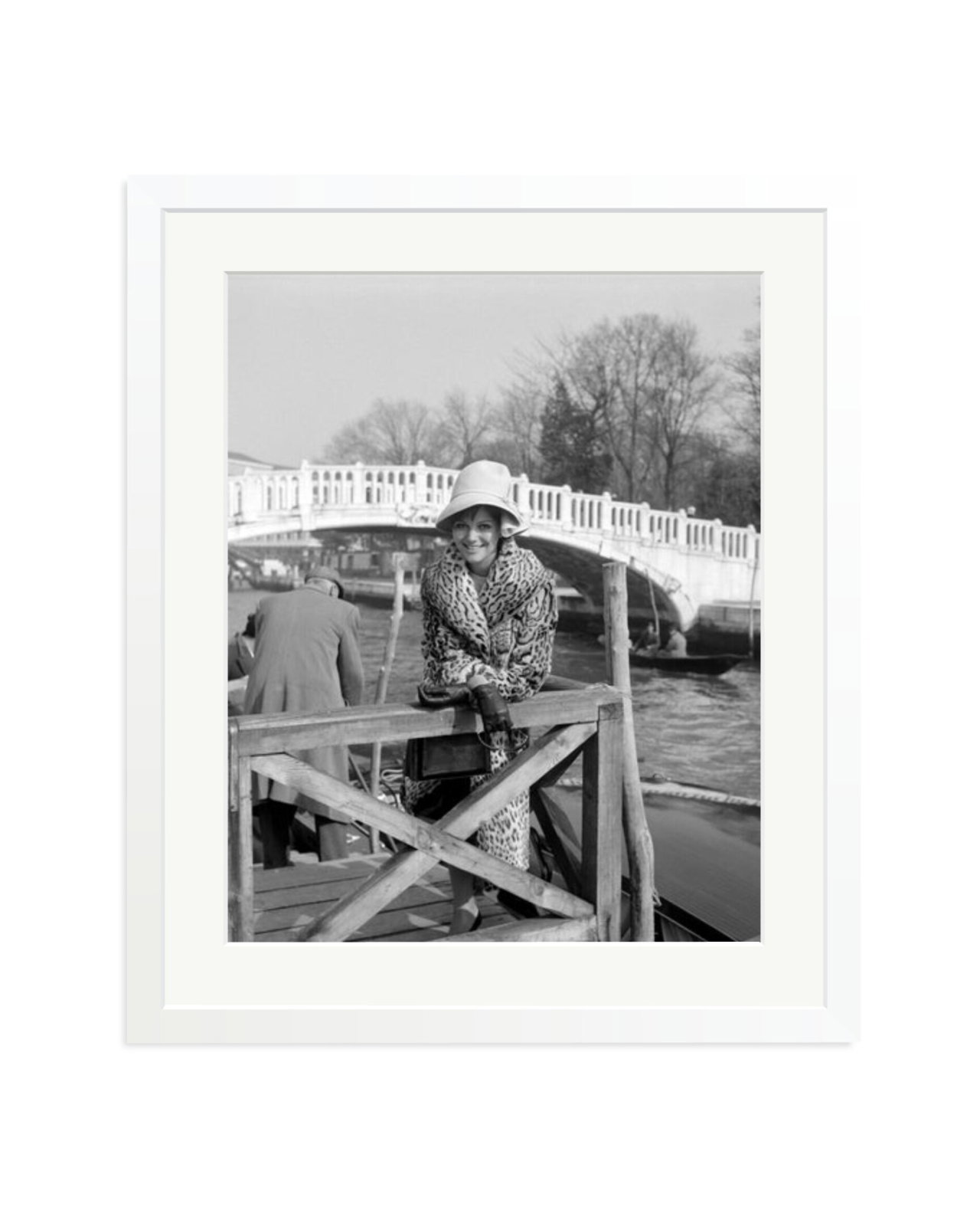 Cardinale, Venice, 1960 White / Large